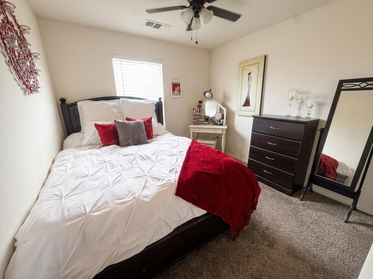 4234 W Elkhorn Ave, Visalia, CA 93277