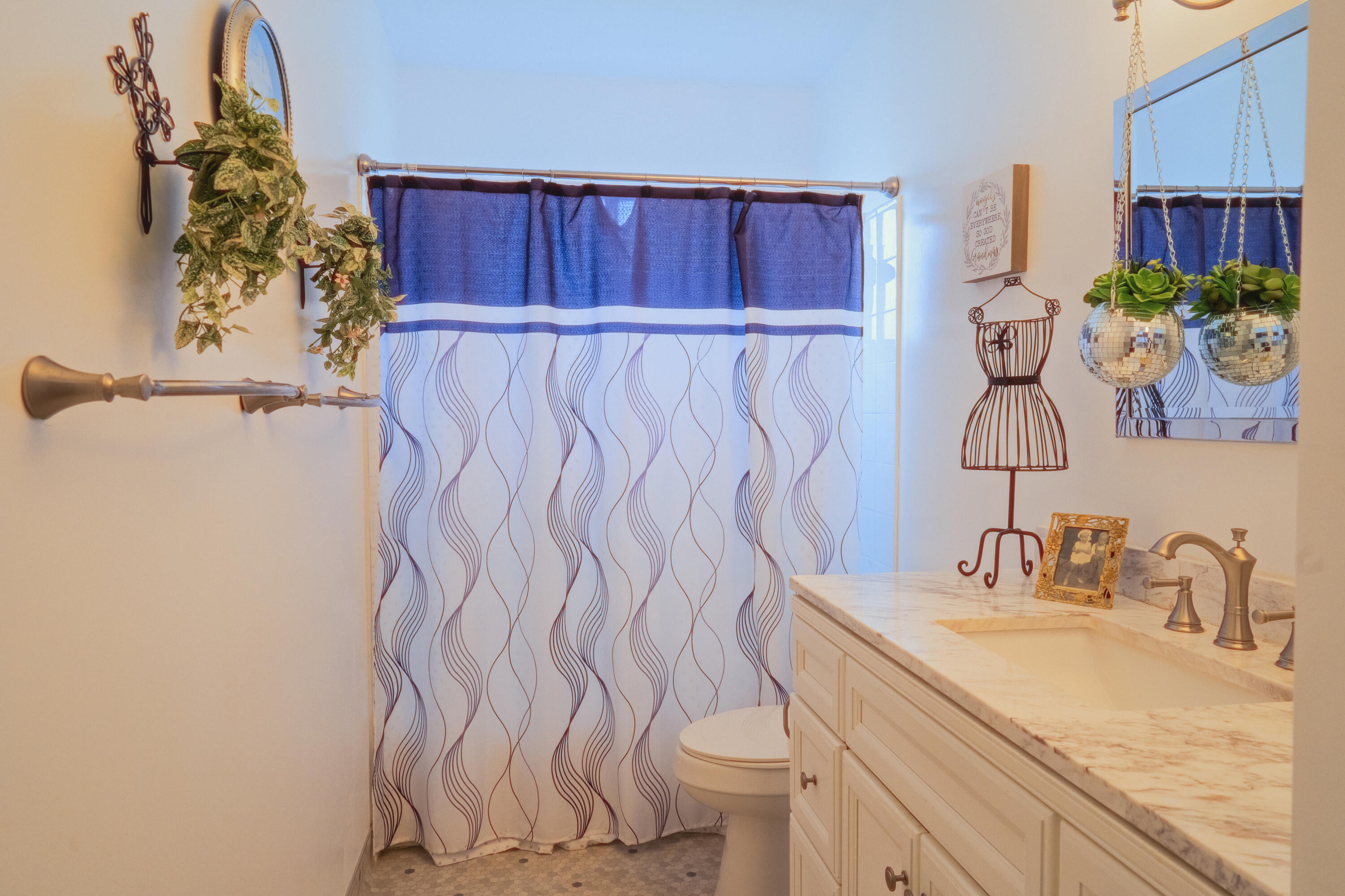 24091 Avenue 95, Terra Bella, CA 93270
