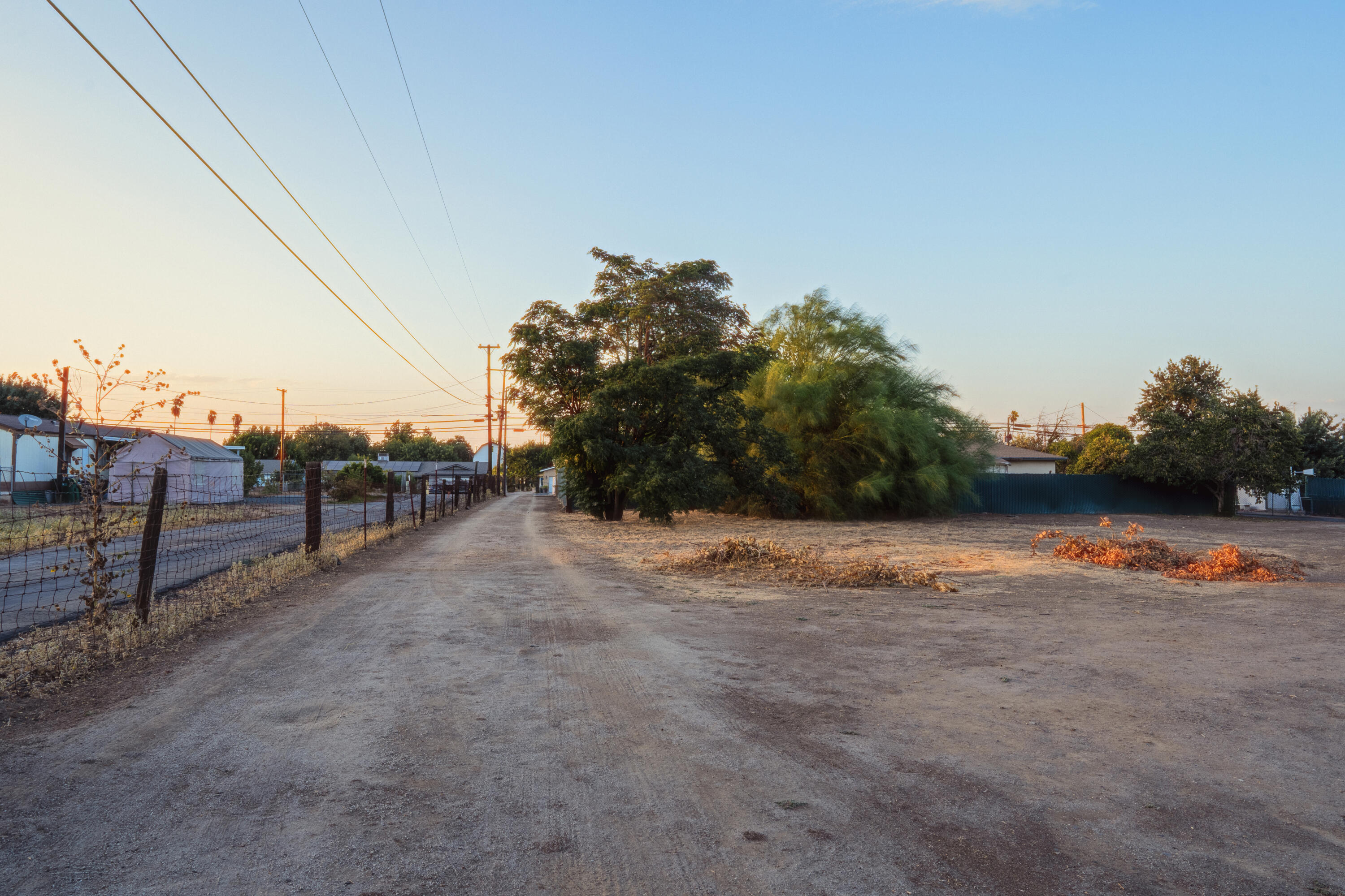 24091 Avenue 95, Terra Bella, CA 93270