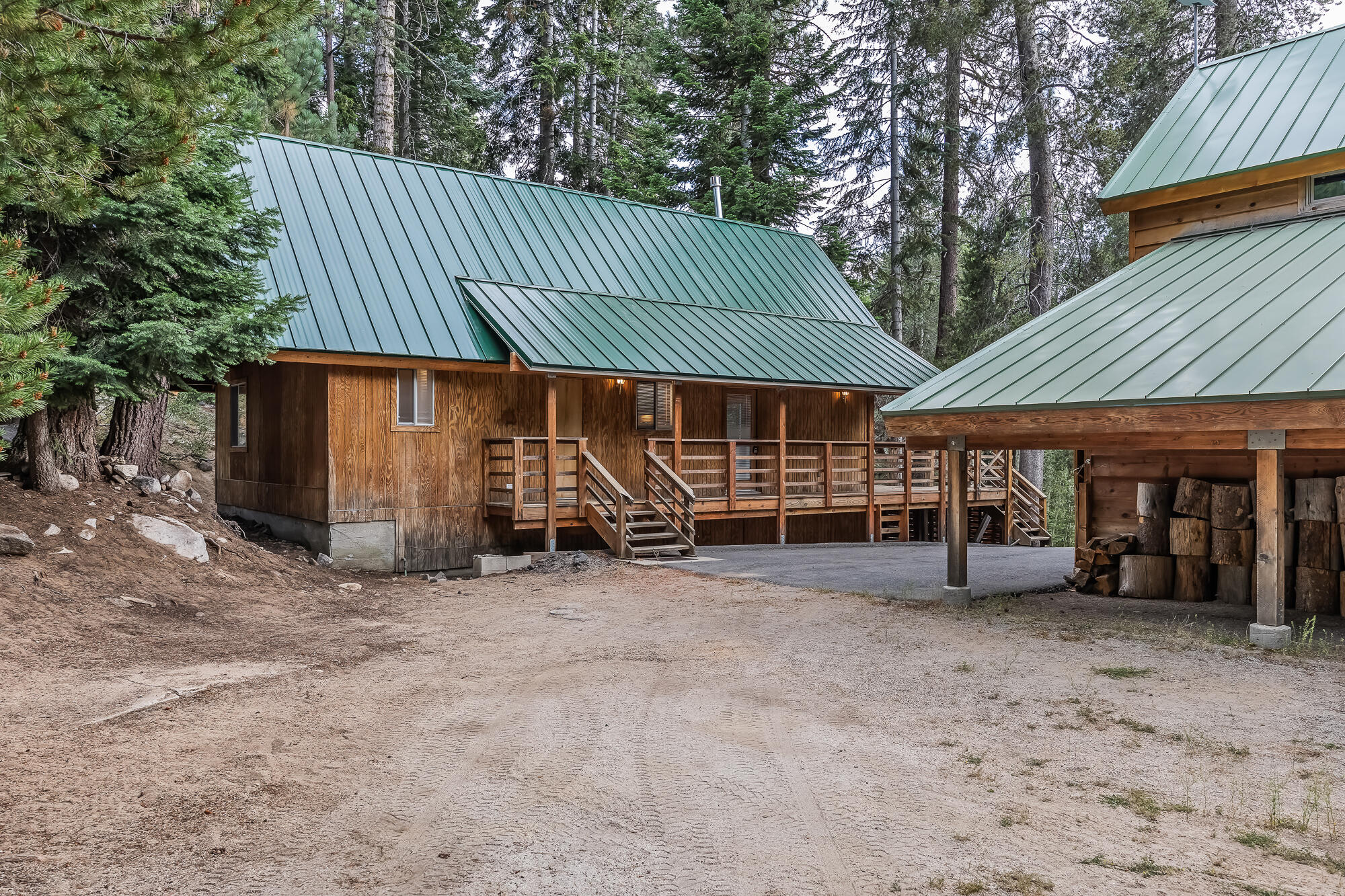 57716 Fox Dr, Springville, CA 93265