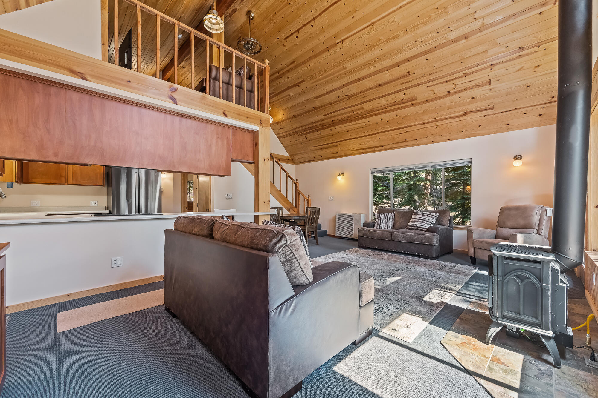 57716 Fox Dr, Springville, CA 93265