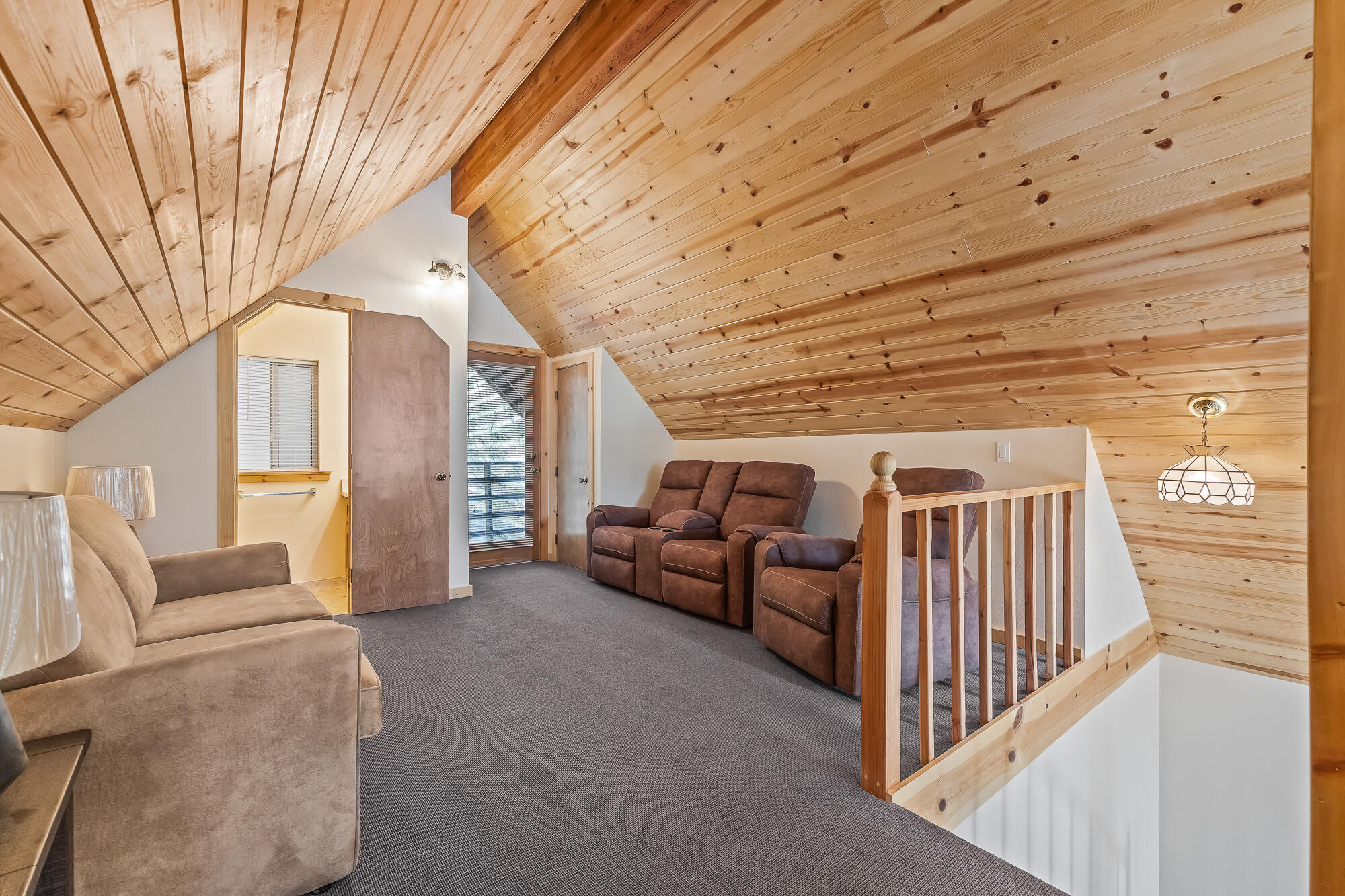 57716 Fox Dr, Springville, CA 93265