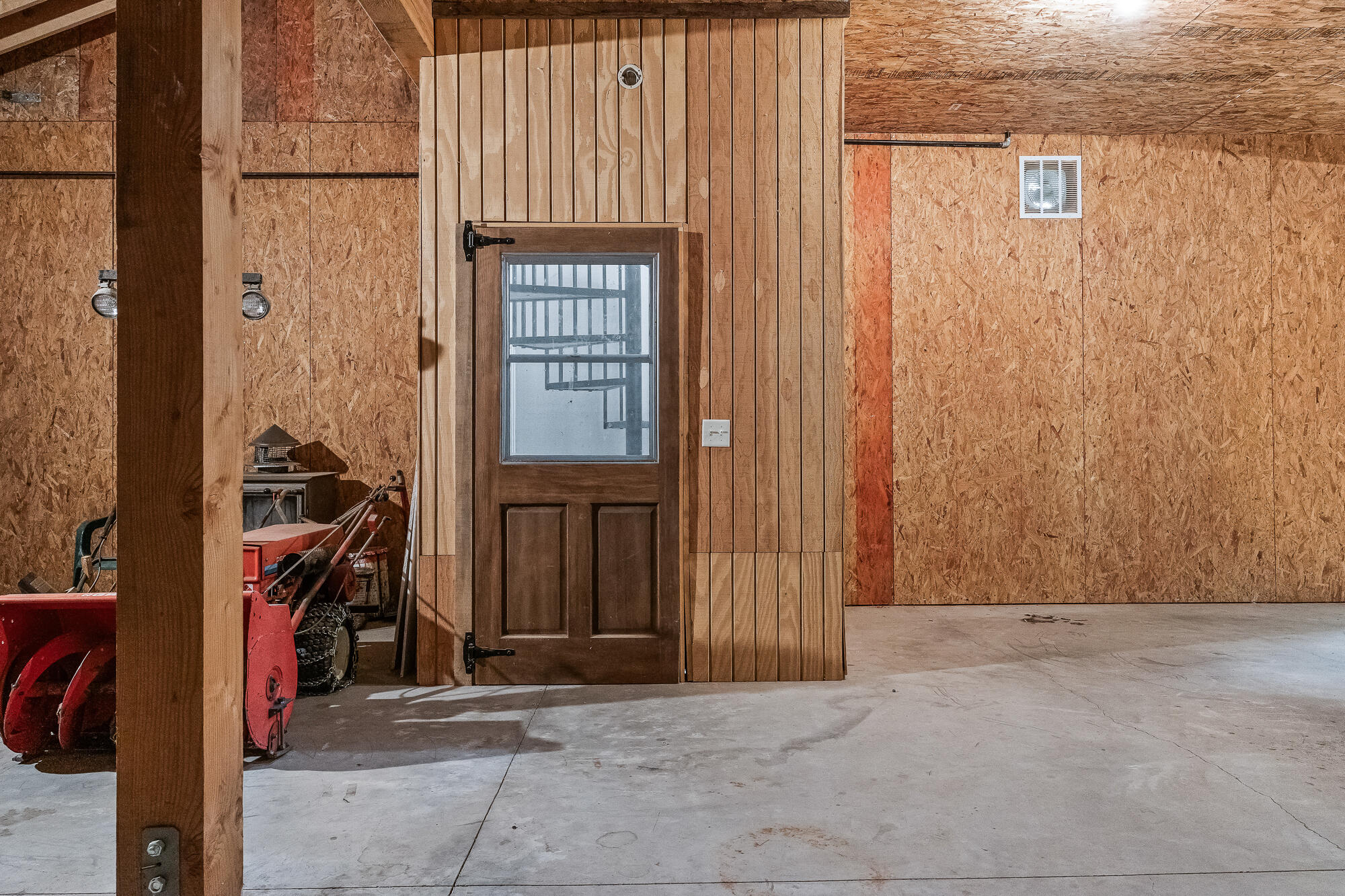 57716 Fox Dr, Springville, CA 93265