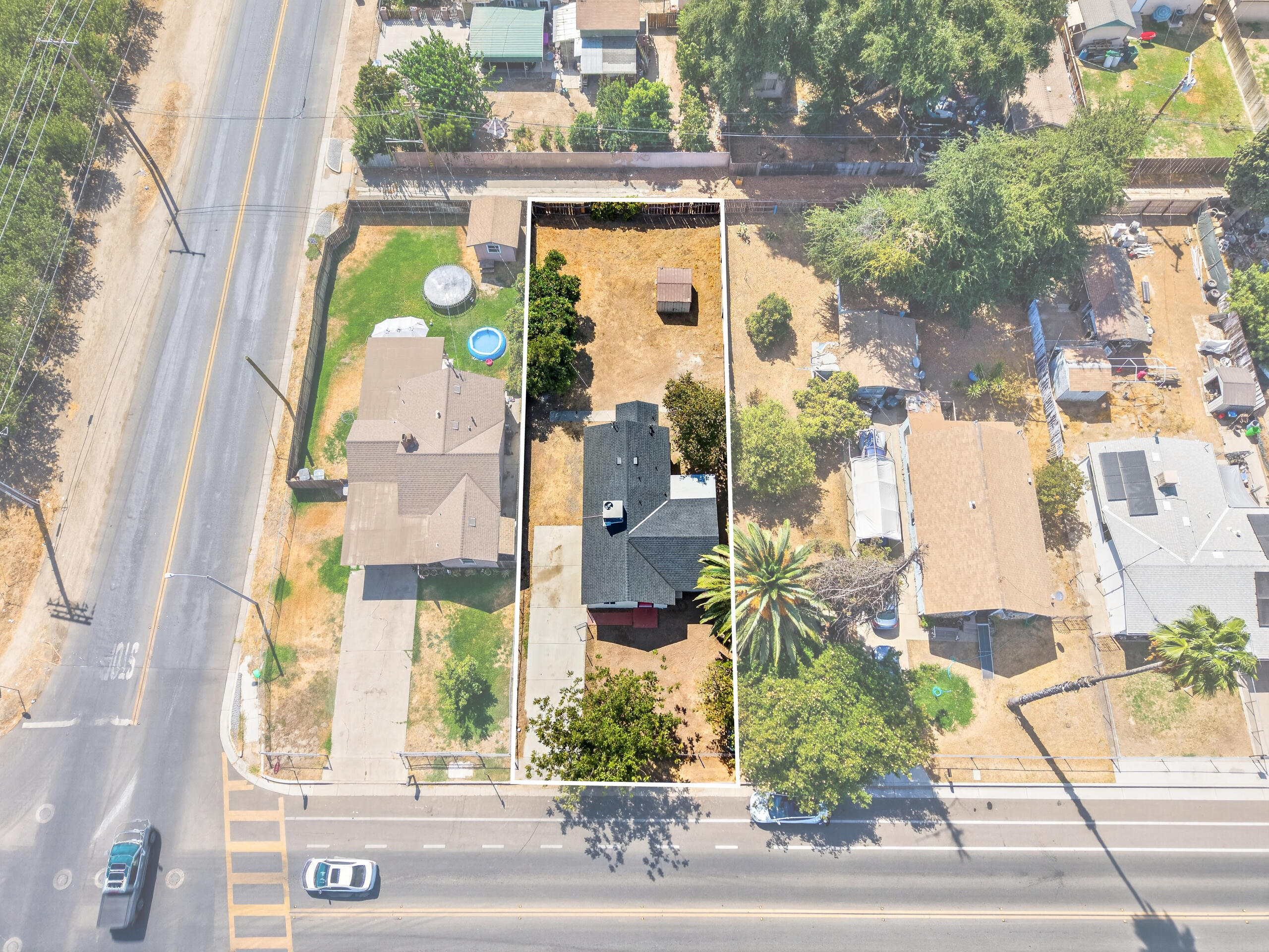 765 S Pratt St, Tulare, CA 93274