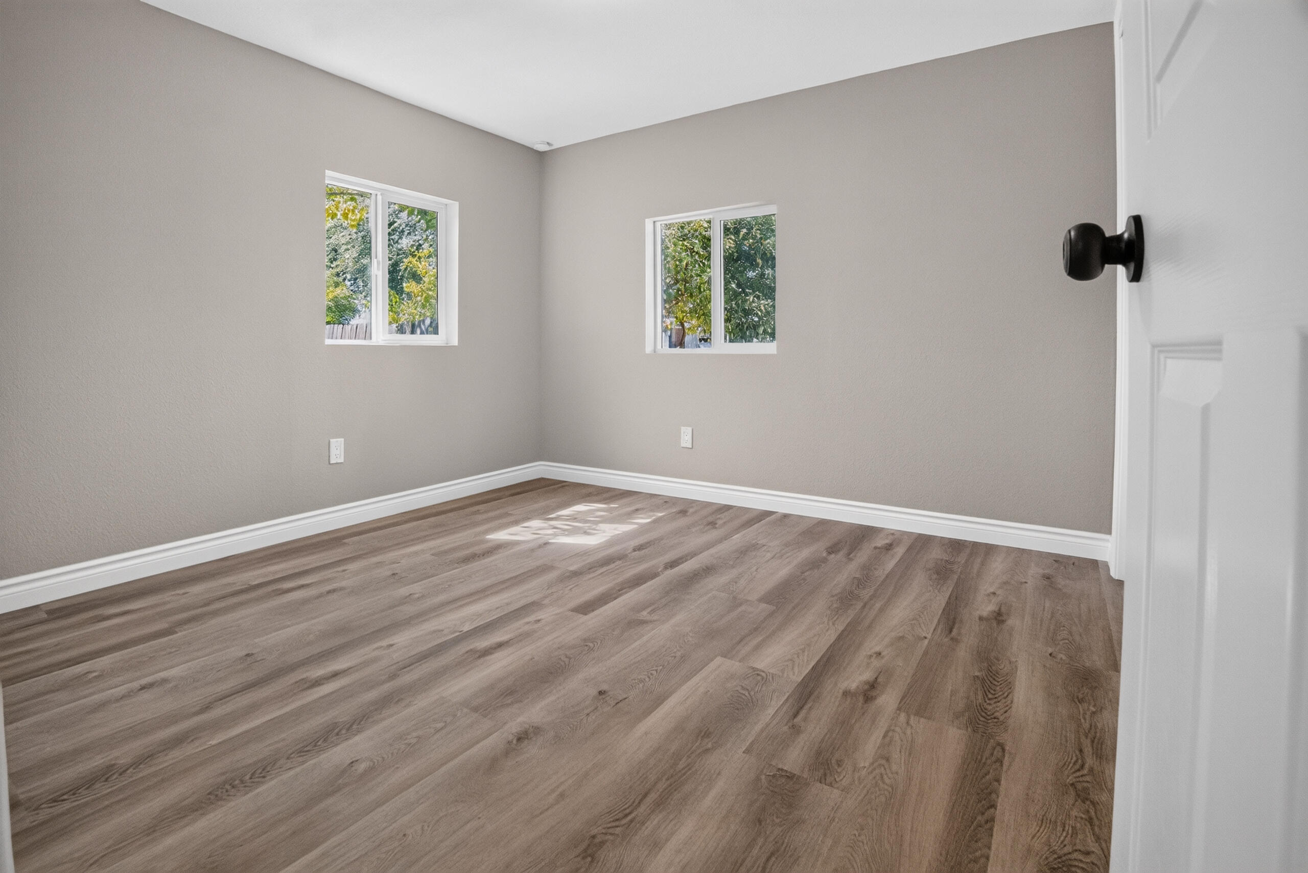 765 S Pratt St, Tulare, CA 93274