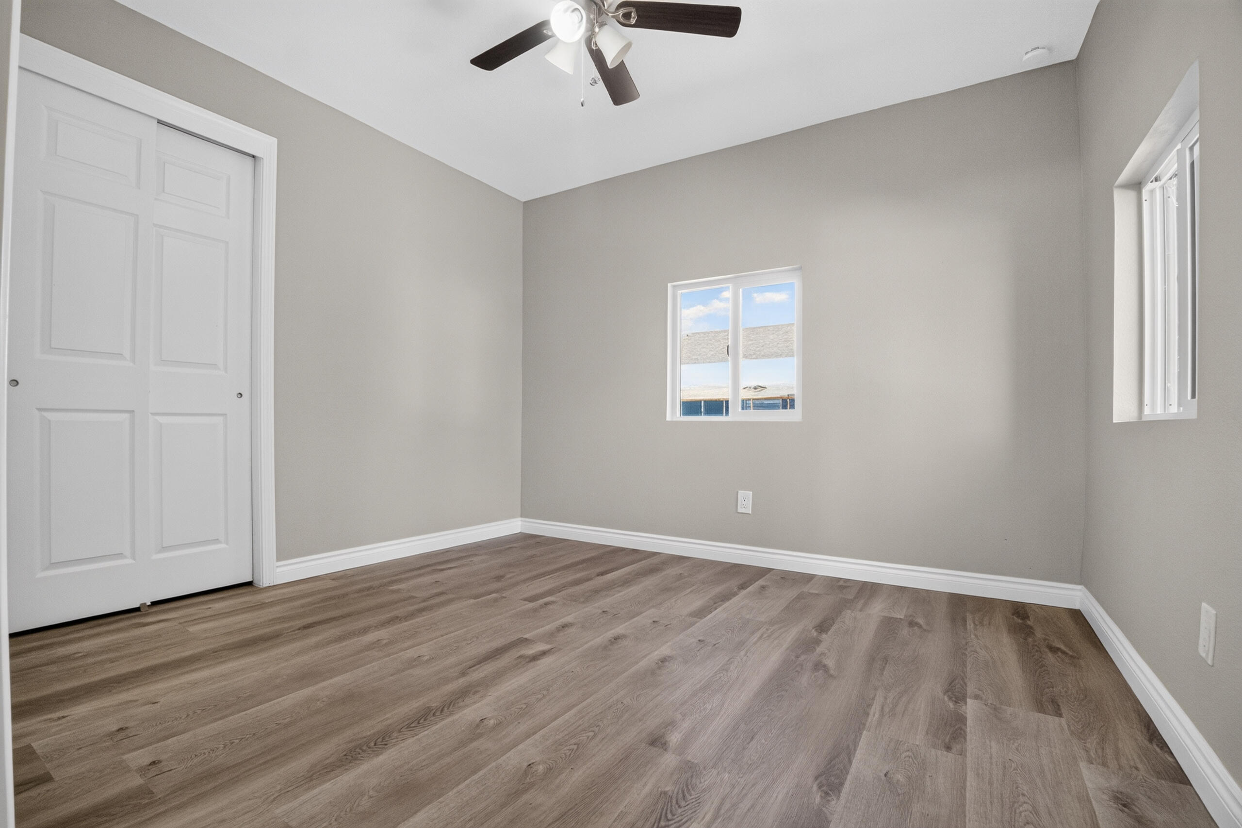 765 S Pratt St, Tulare, CA 93274