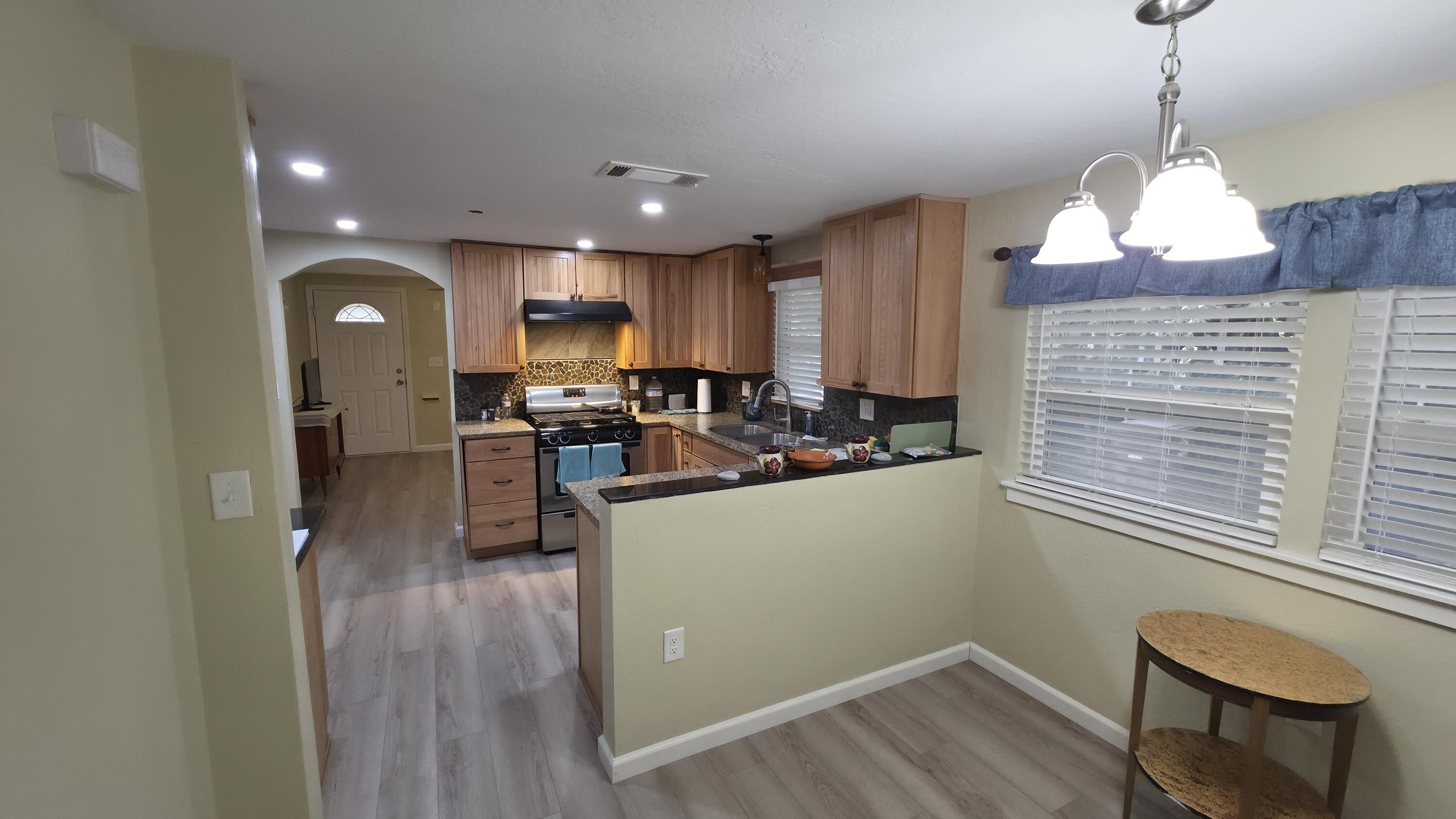 307 N Orange Ave, Exeter, CA 93221
