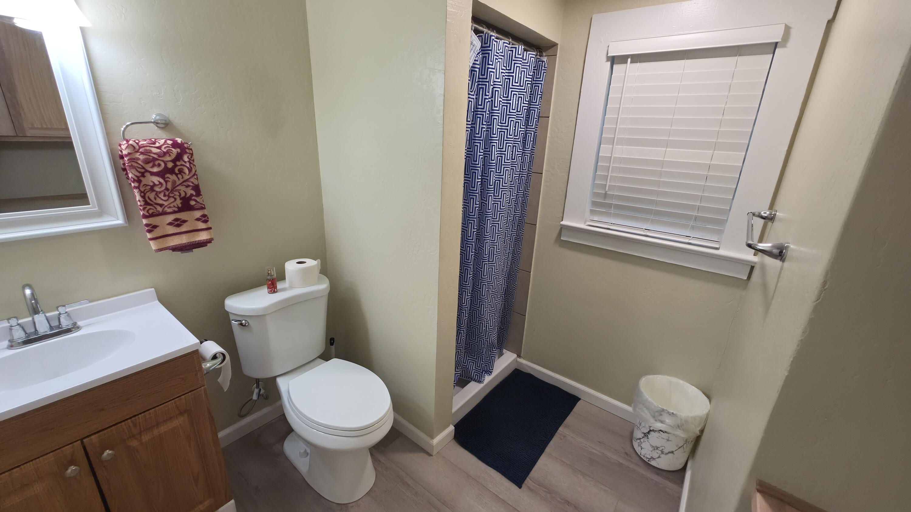 307 N Orange Ave, Exeter, CA 93221