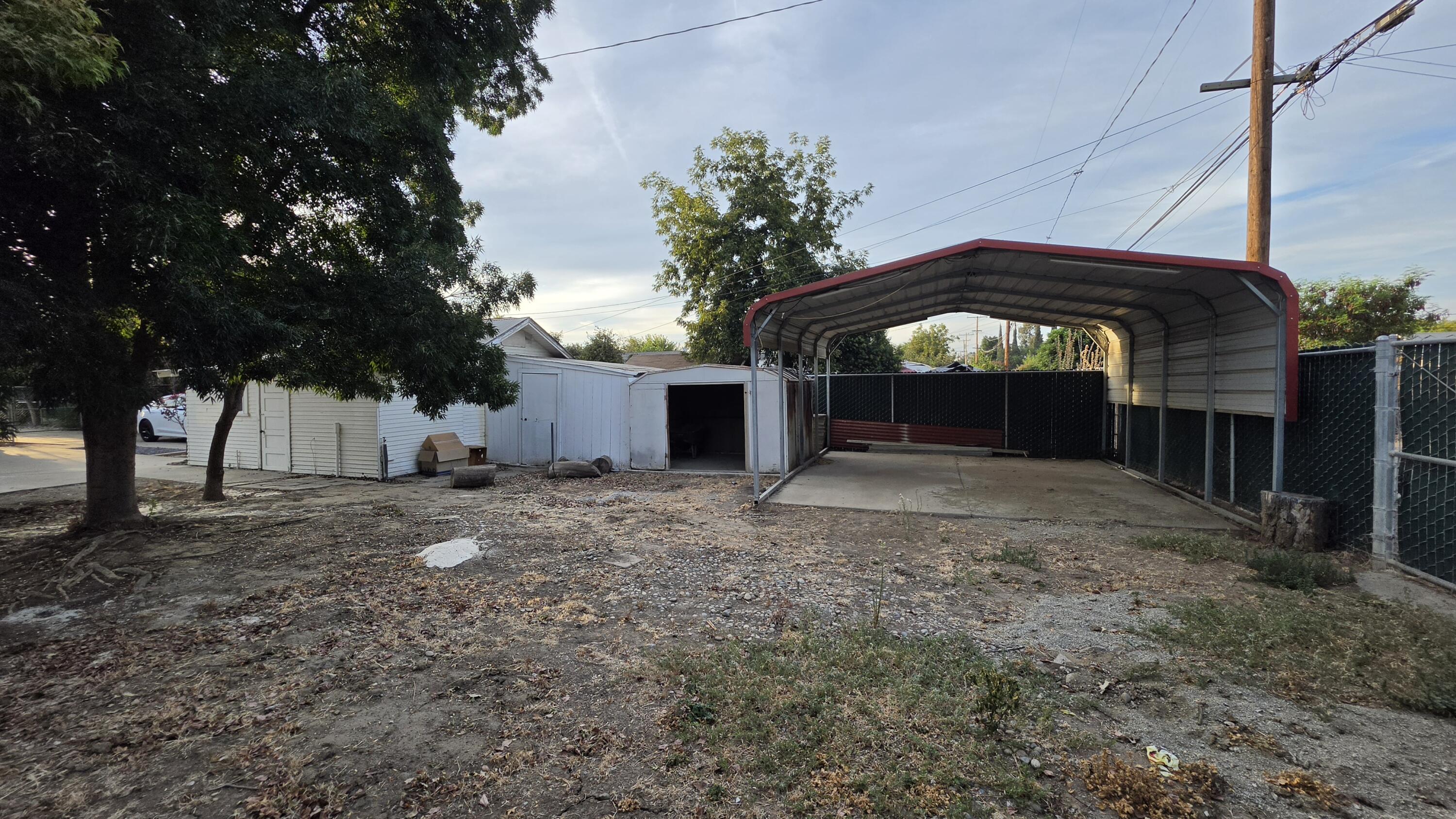 307 N Orange Ave, Exeter, CA 93221