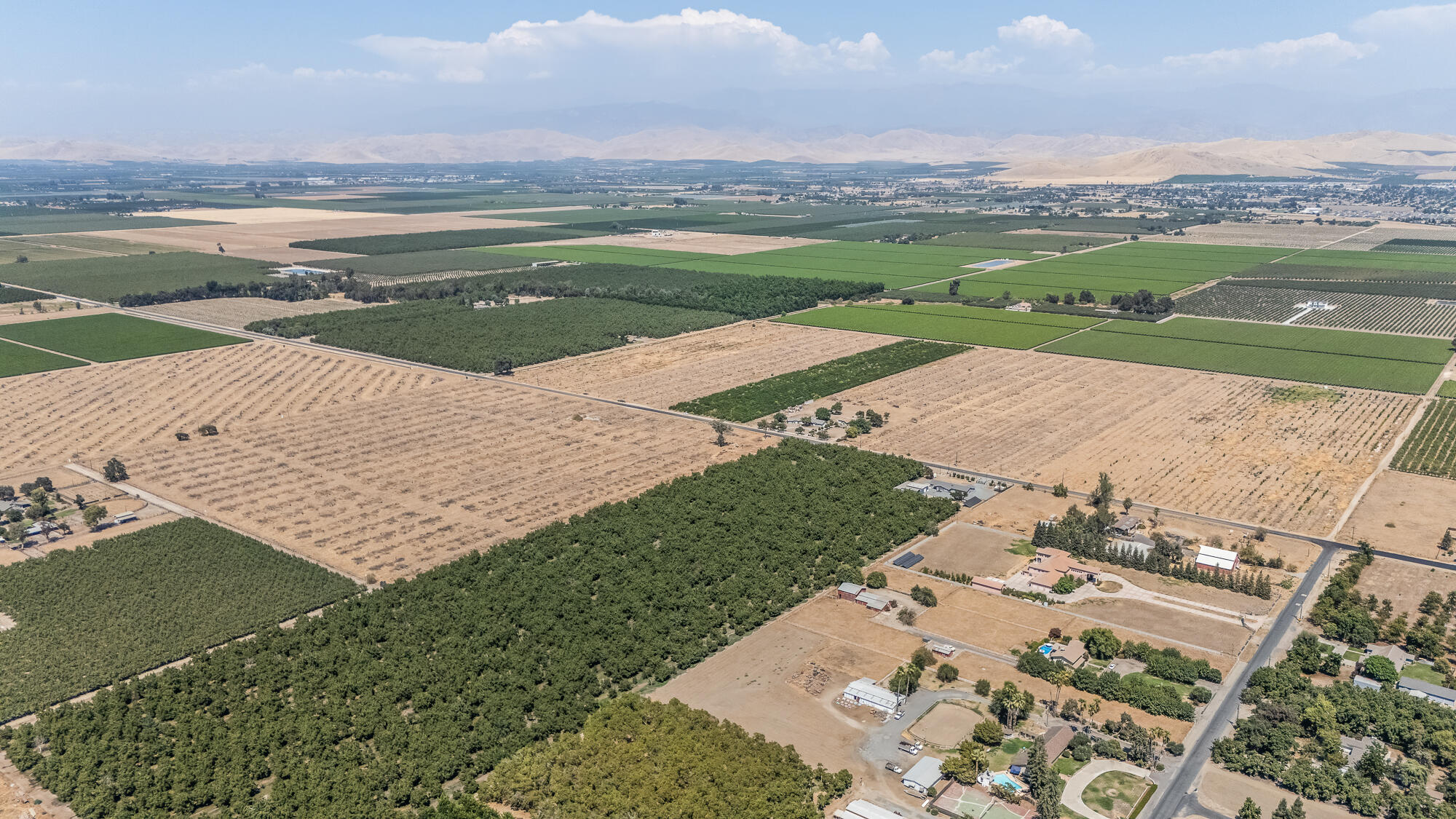 16605 Road 208, Porterville, CA 93257