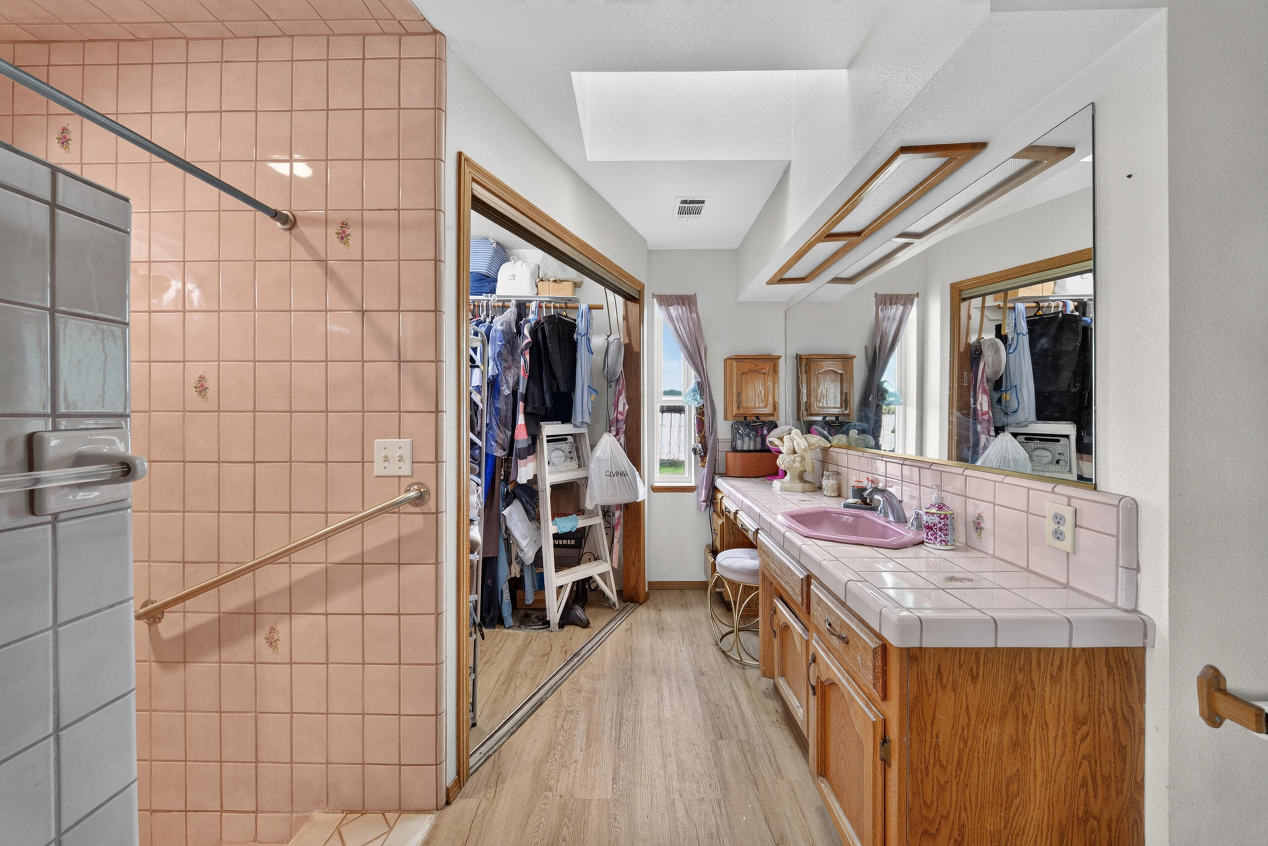 Open Photo