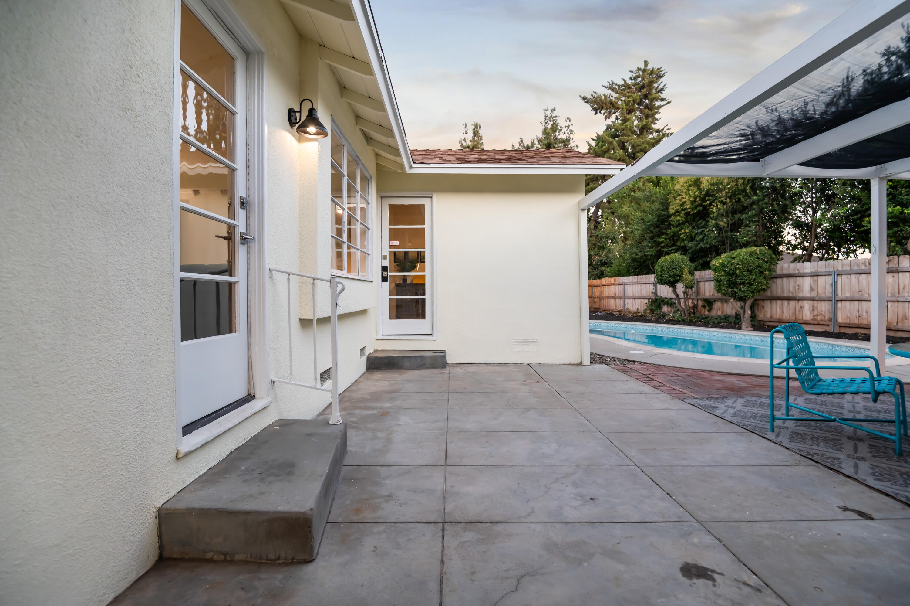 844 S Whitney Dr, Visalia, CA 93277