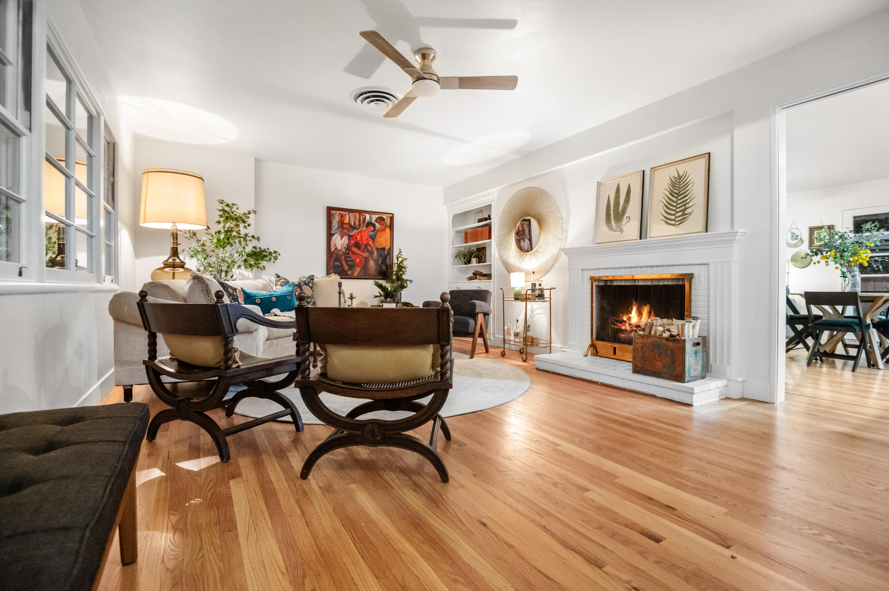 844 S Whitney Dr, Visalia, CA 93277