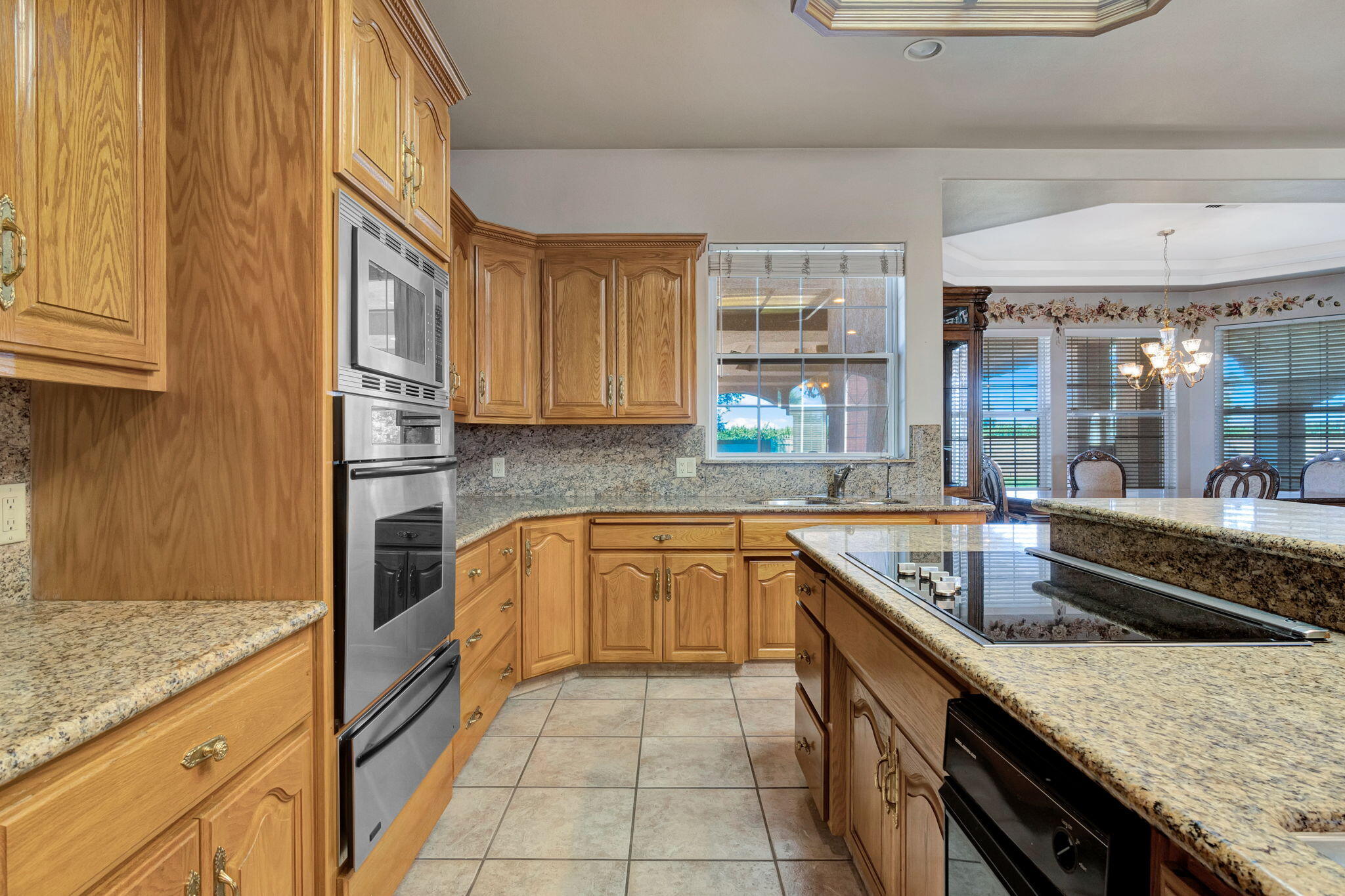 41481 Road 120, Orosi, CA 93647