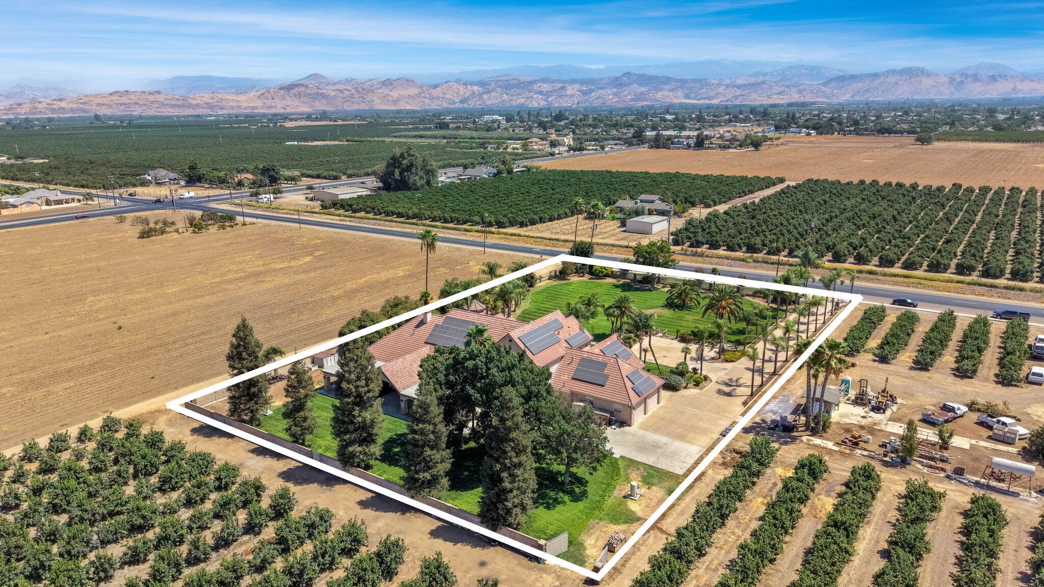 41481 Road 120, Orosi, CA 93647