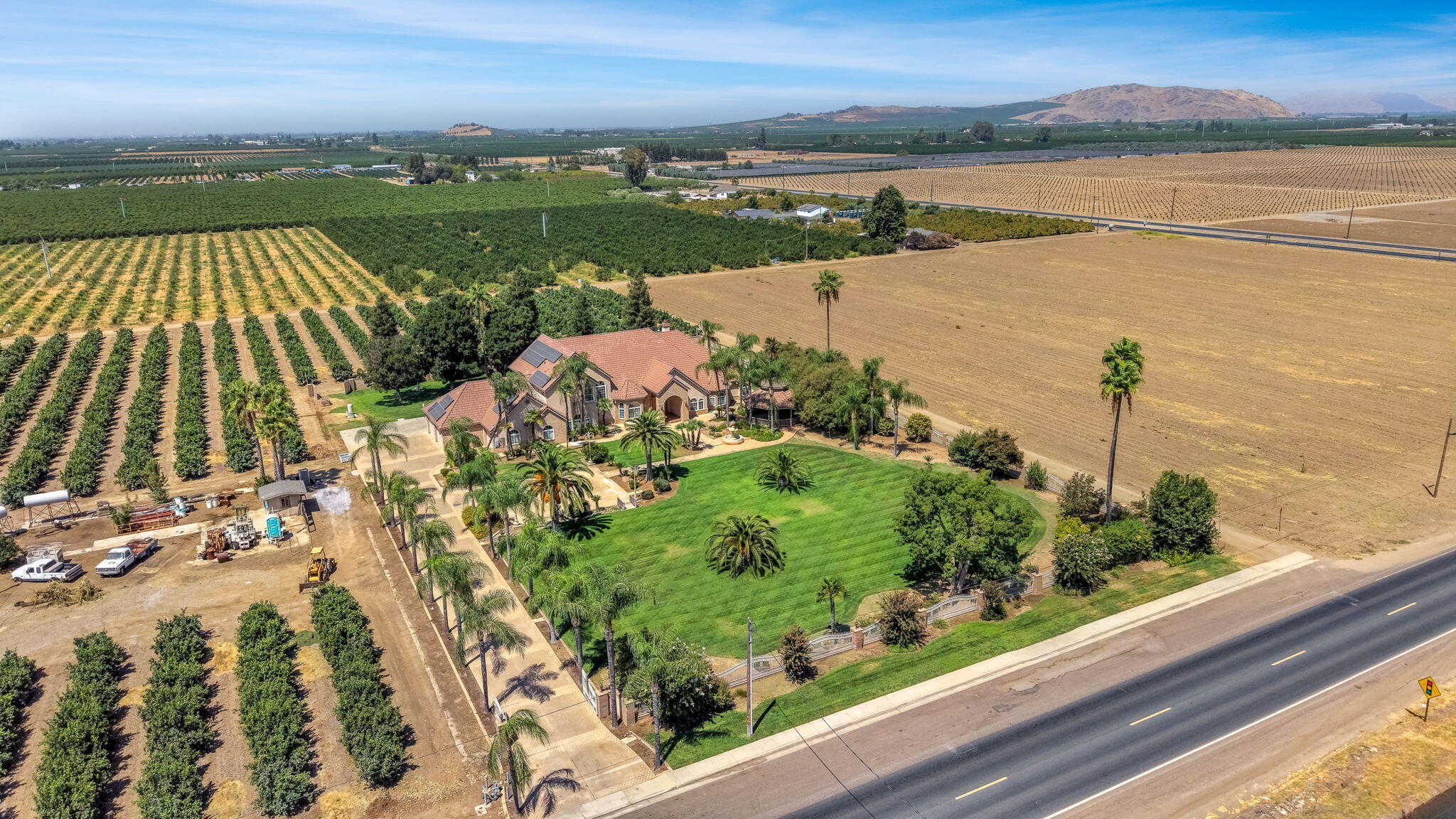 41481 Road 120, Orosi, CA 93647