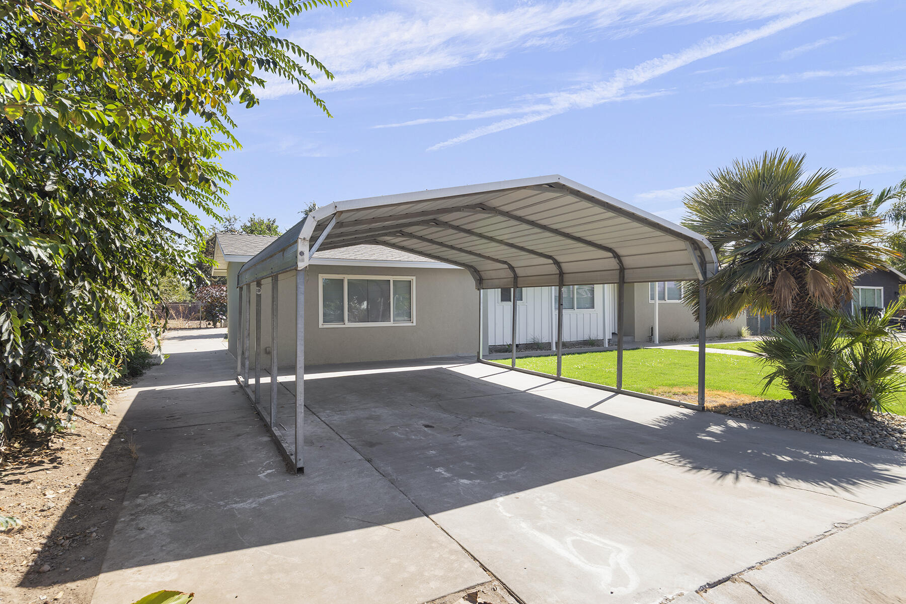 1117 W Wren Ave, Visalia, CA 93291