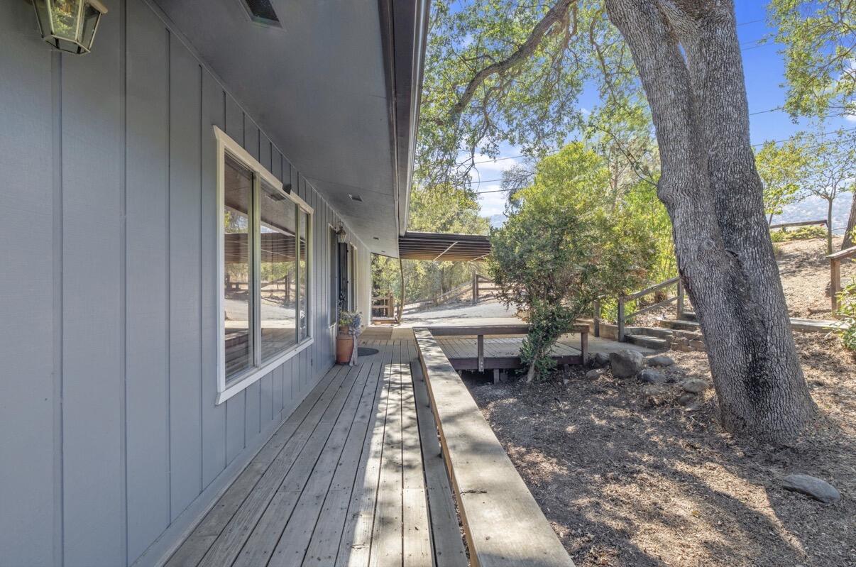 42794 Kaweah River Dr, Three Rivers, CA 93271