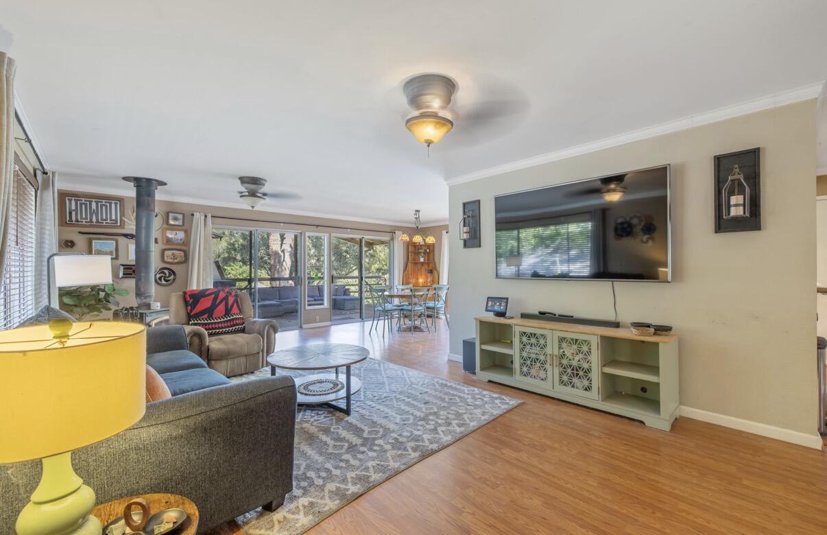 42794 Kaweah River Dr, Three Rivers, CA 93271
