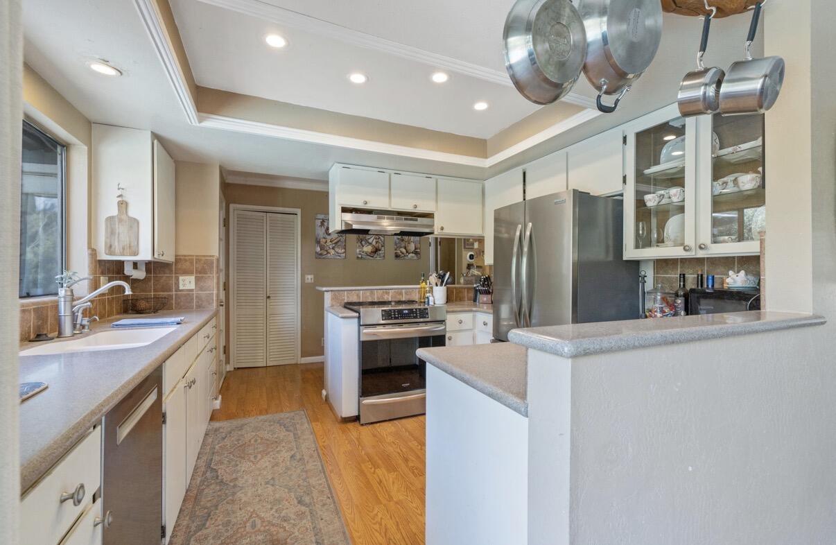 42794 Kaweah River Dr, Three Rivers, CA 93271