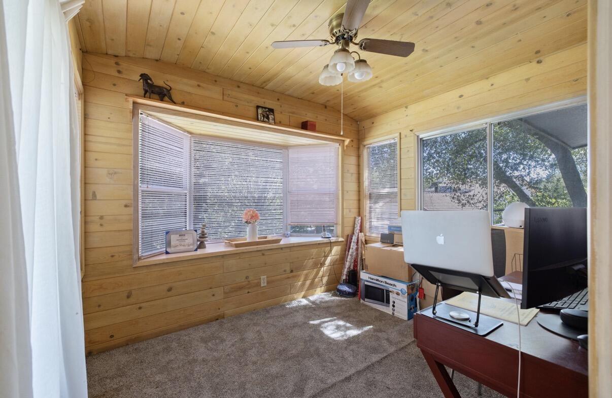 42794 Kaweah River Dr, Three Rivers, CA 93271