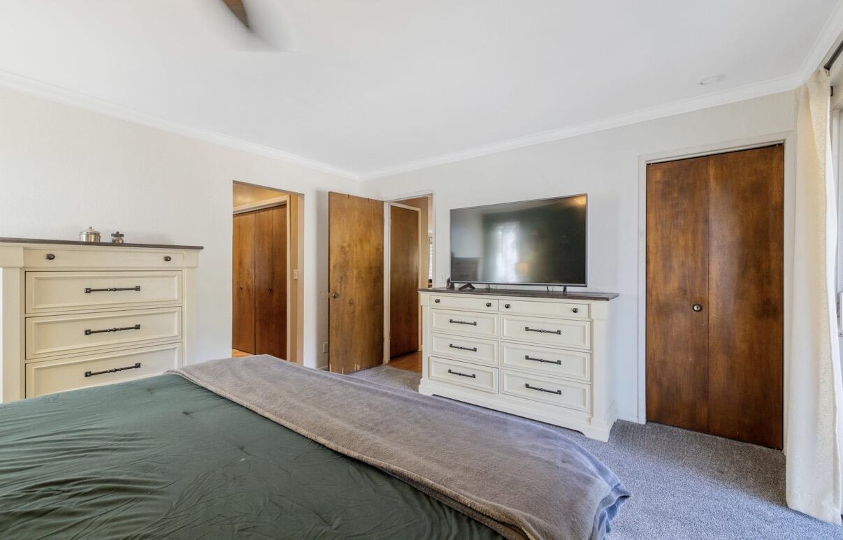 42794 Kaweah River Dr, Three Rivers, CA 93271