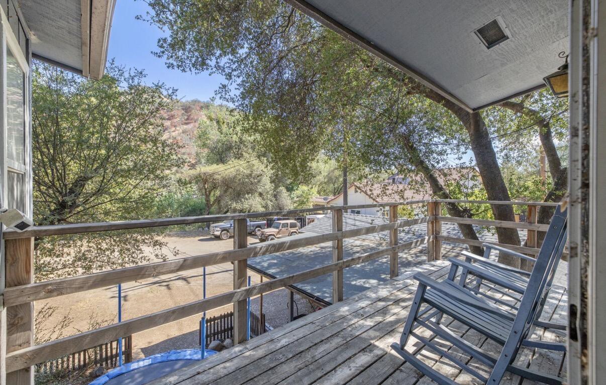 42794 Kaweah River Dr, Three Rivers, CA 93271