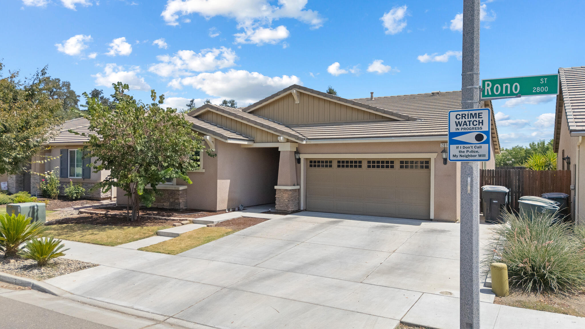 2810 N Rono St, Visalia, CA 93291
