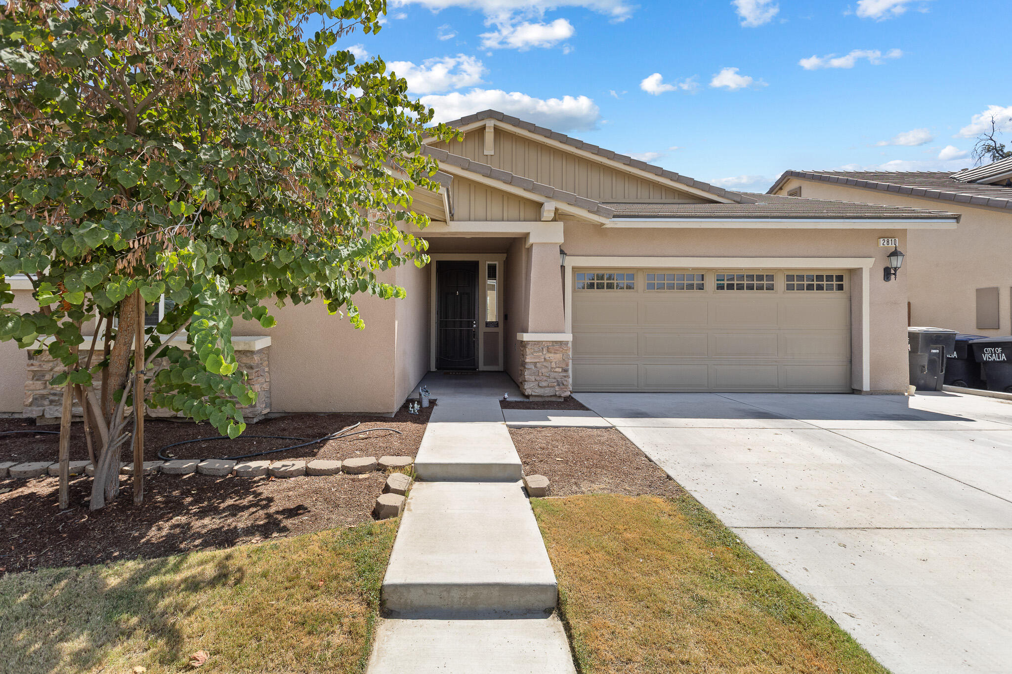 2810 N Rono St, Visalia, CA 93291