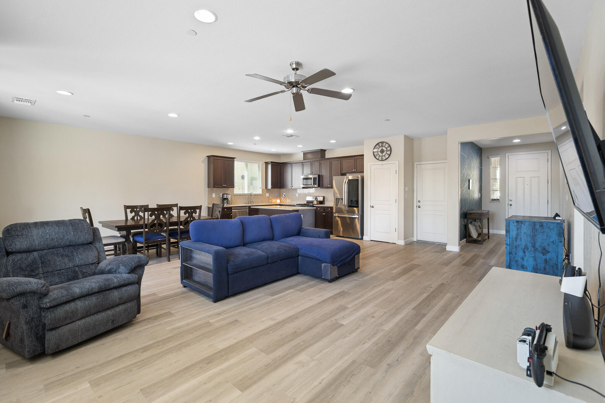 2810 N Rono St, Visalia, CA 93291