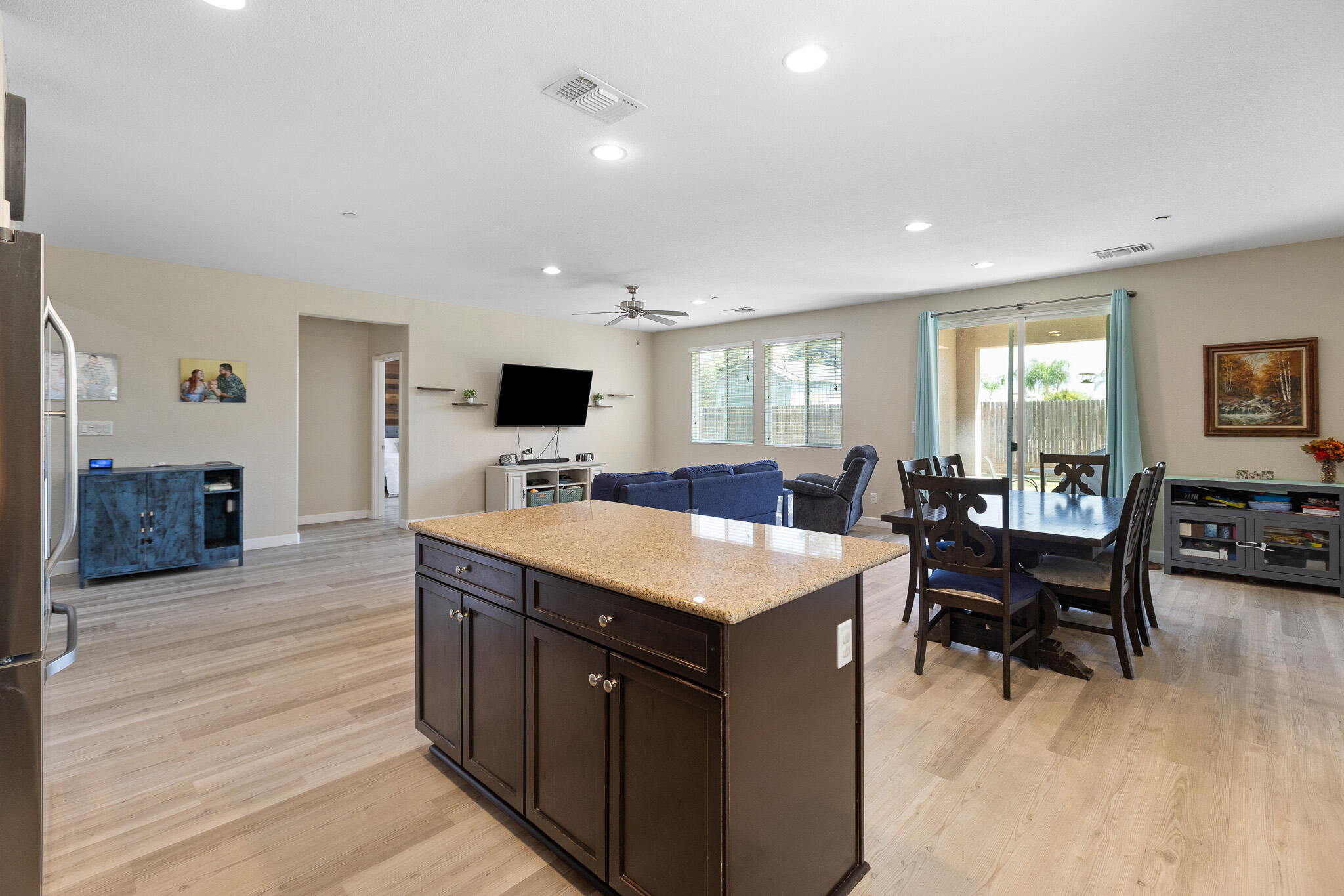 2810 N Rono St, Visalia, CA 93291