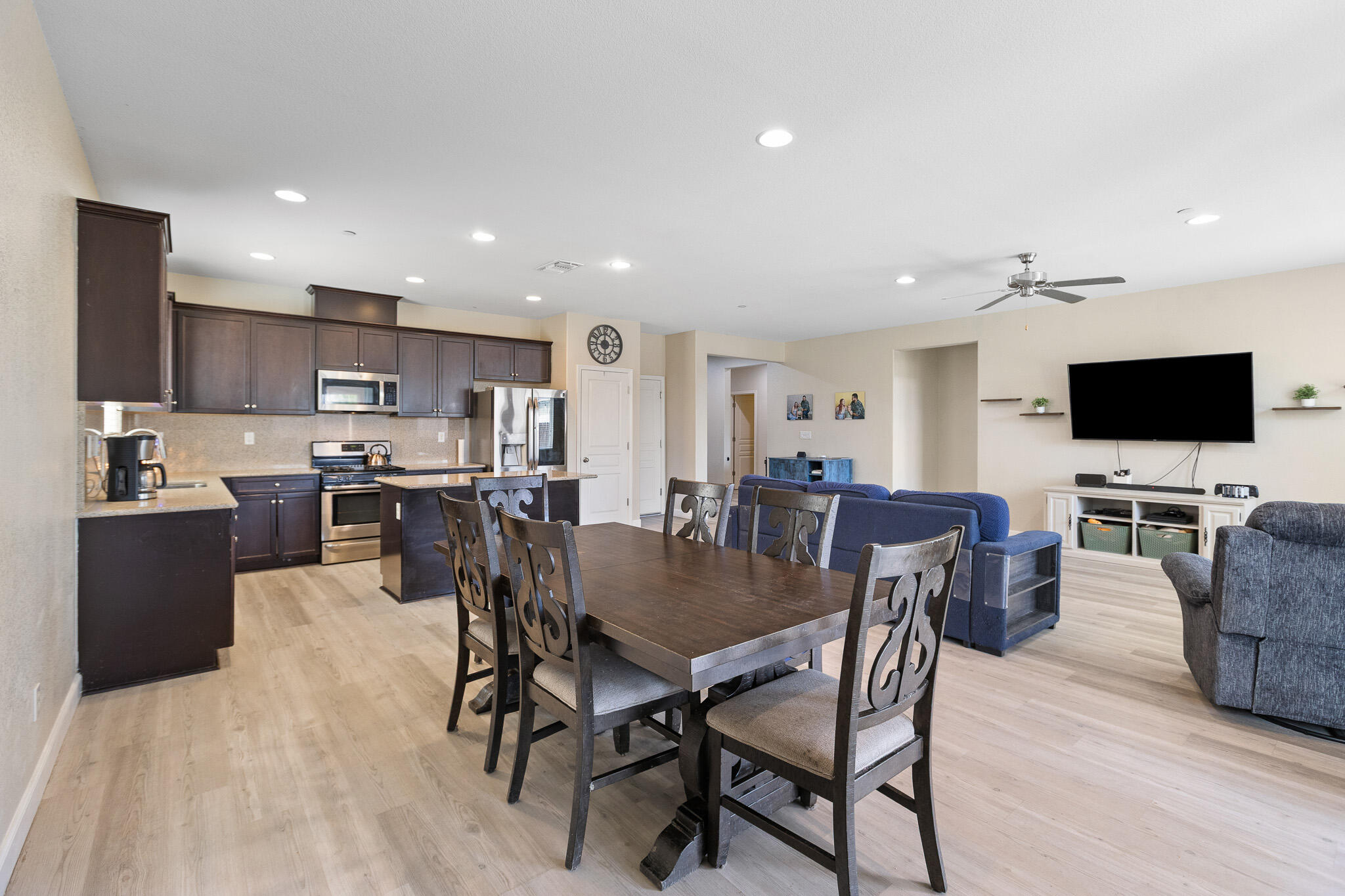 2810 N Rono St, Visalia, CA 93291