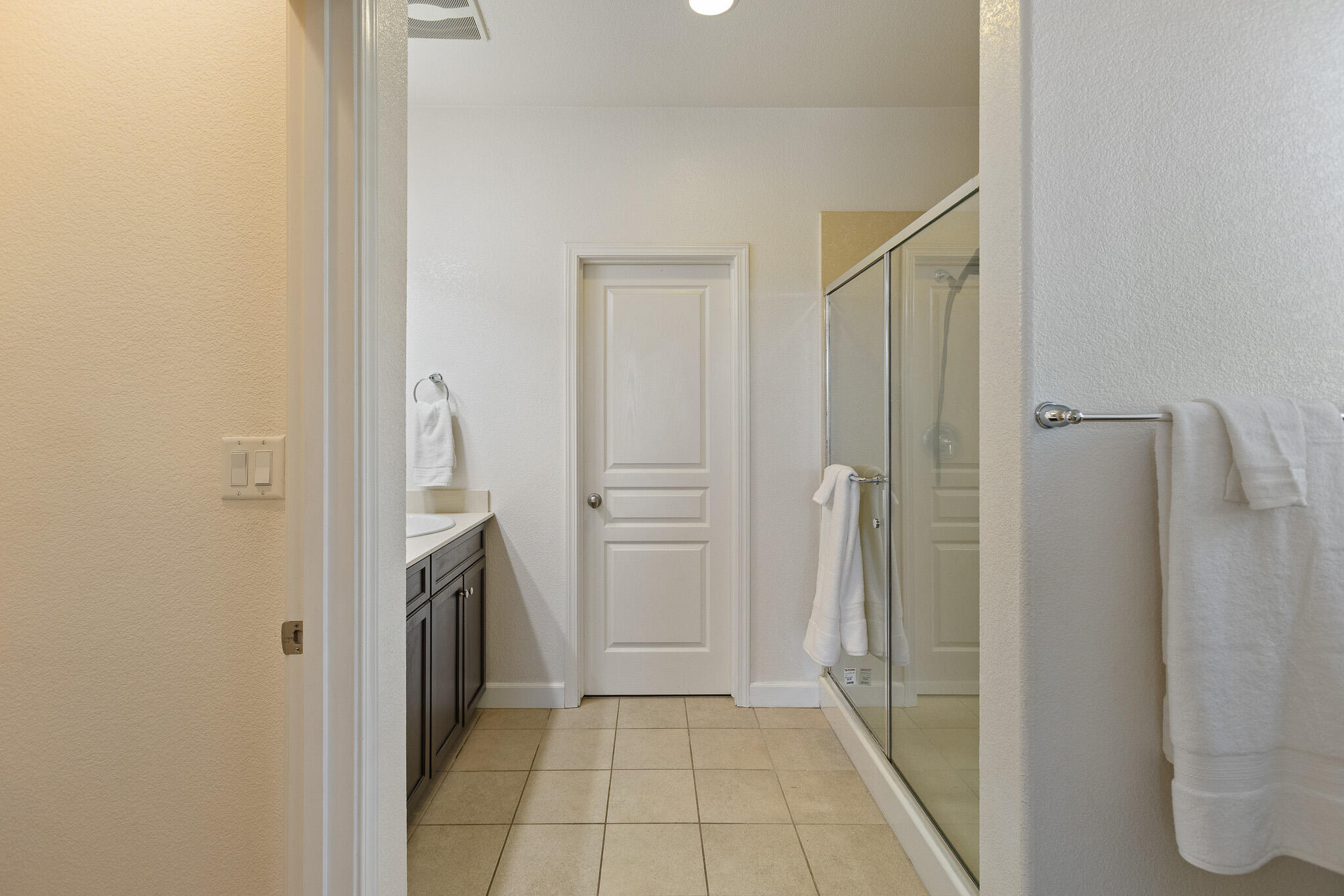 2810 N Rono St, Visalia, CA 93291