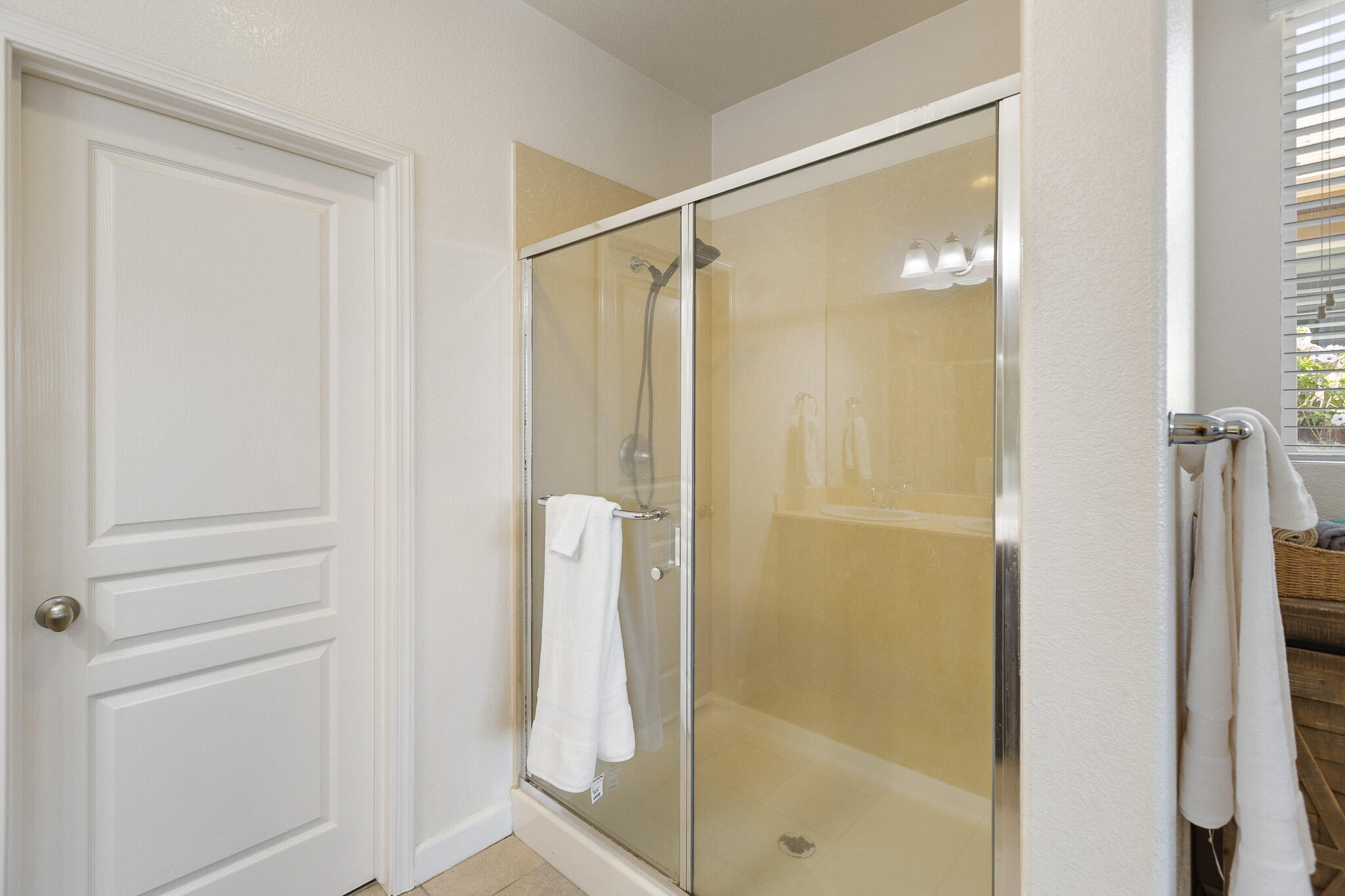 2810 N Rono St, Visalia, CA 93291
