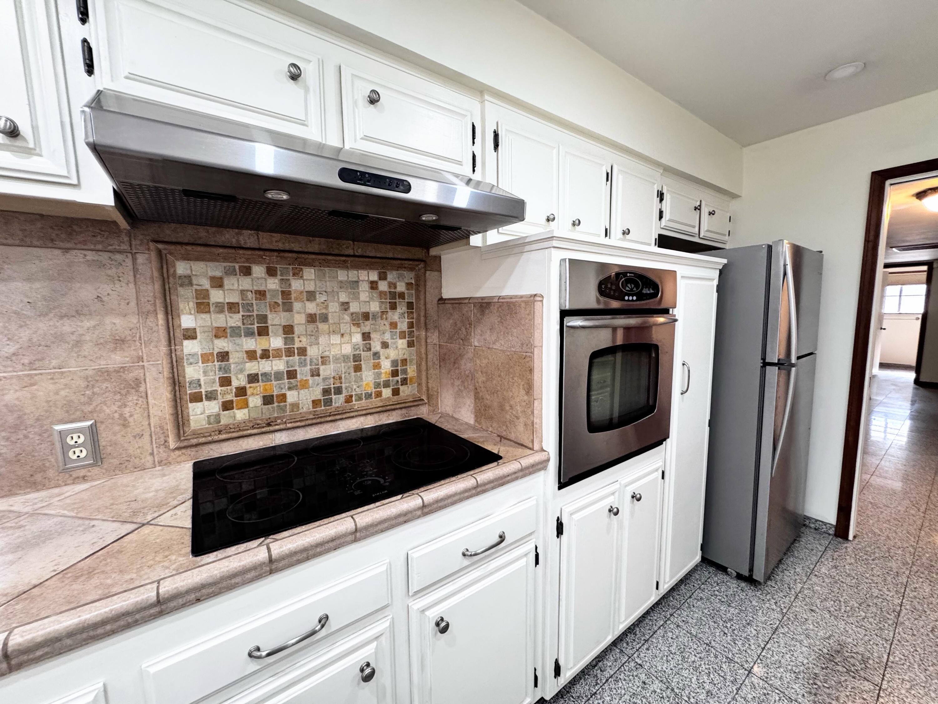 461 Ruma Rancho Ct, Porterville, CA 93257