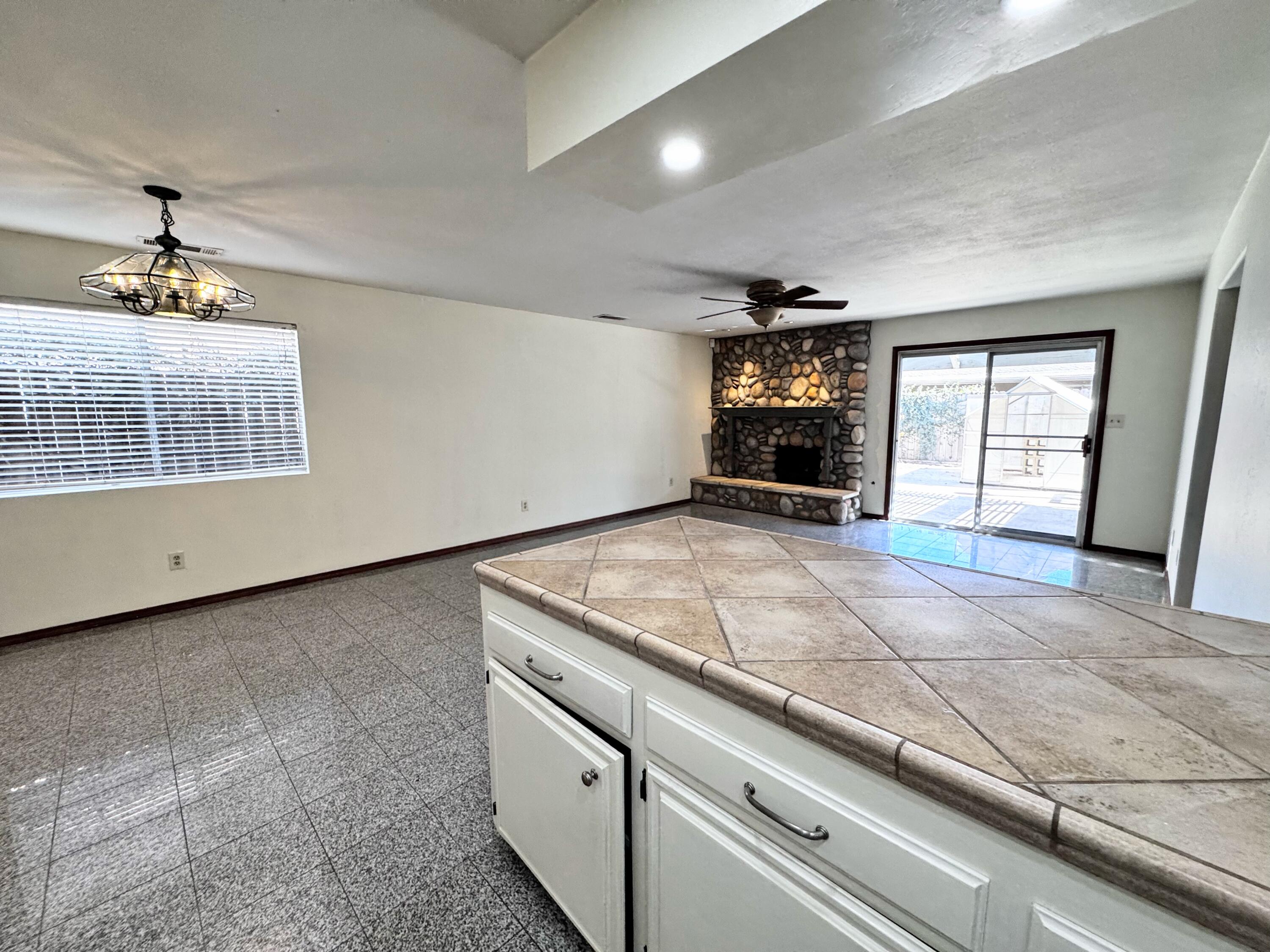 461 Ruma Rancho Ct, Porterville, CA 93257
