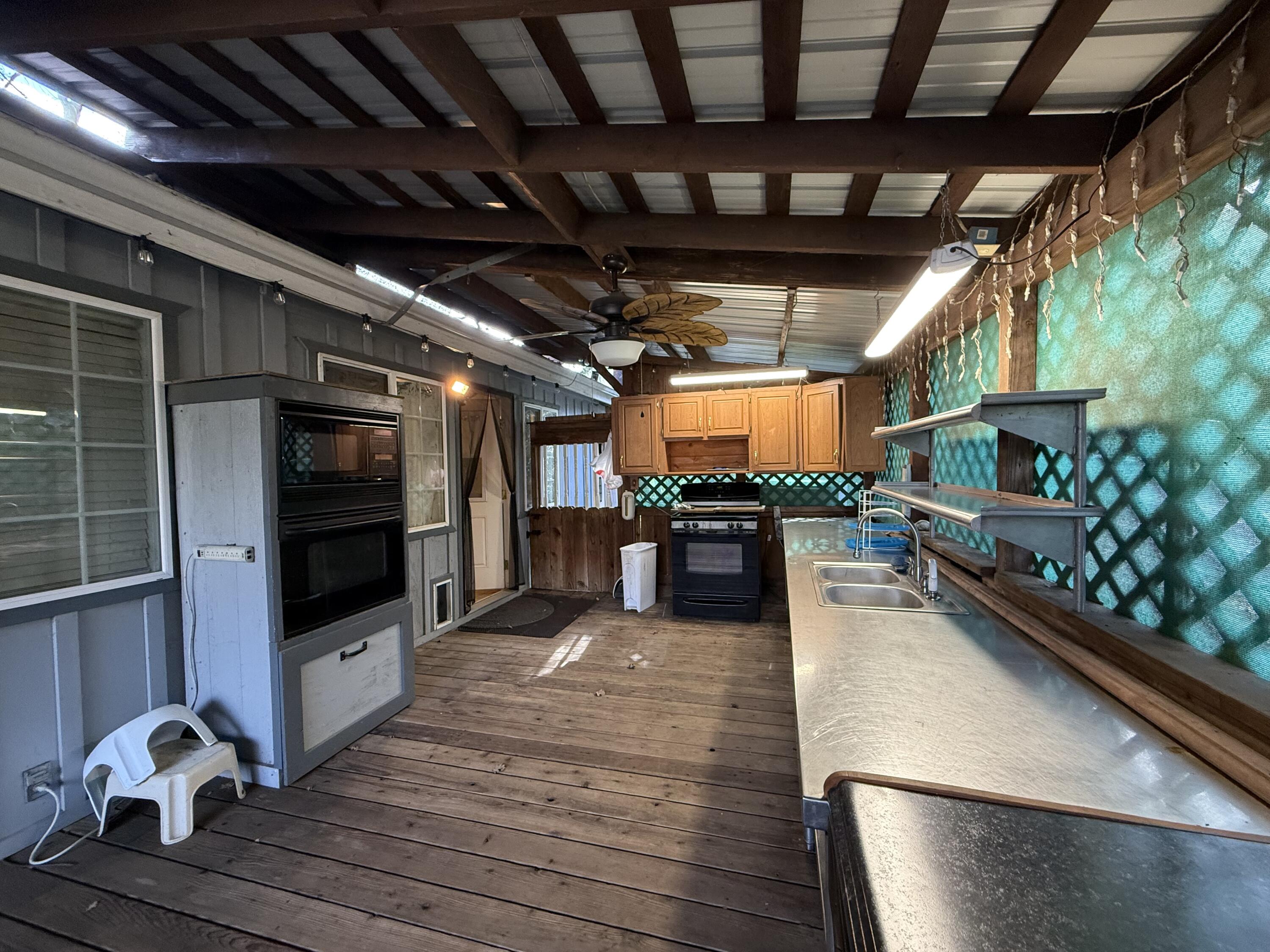 42764 N Fork Dr, Three Rivers, CA 93271