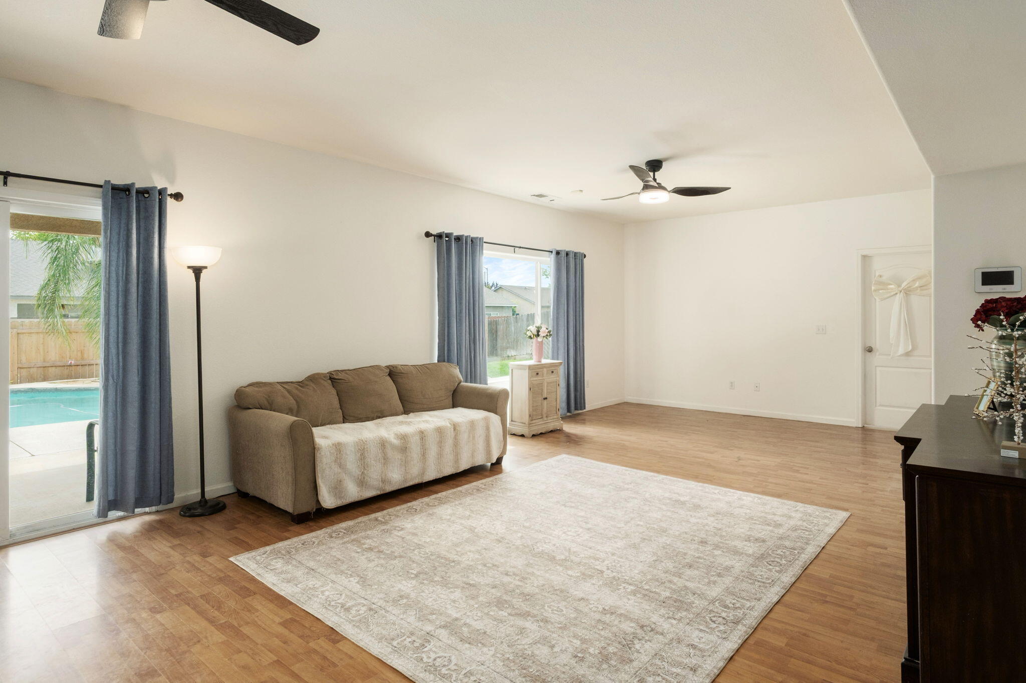 600 W Lake St, Kingsburg, CA 93631