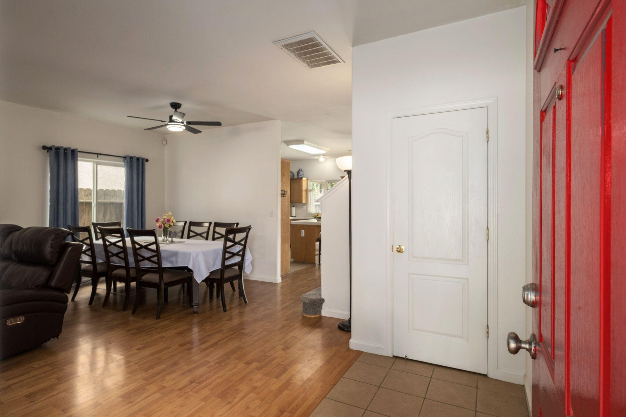 600 W Lake St, Kingsburg, CA 93631