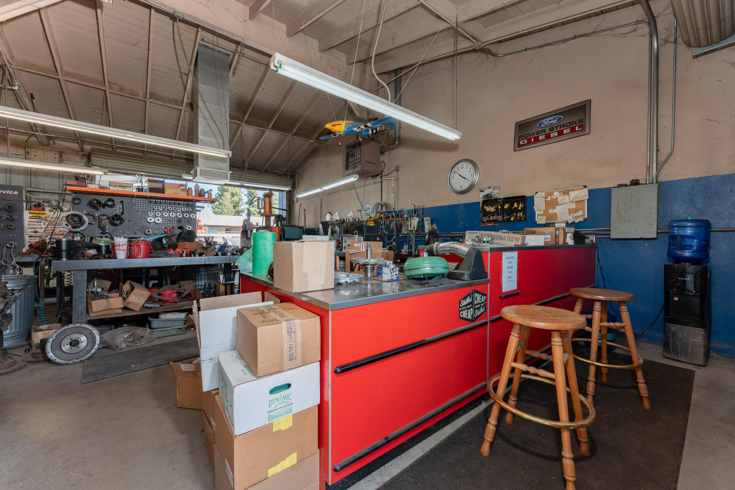 68 W Henderson Ave, Porterville, CA 93257