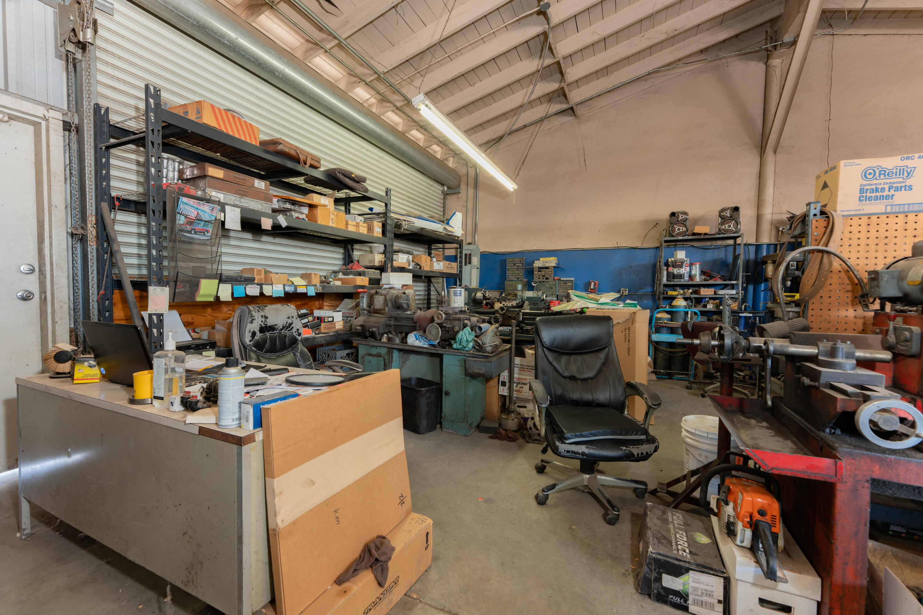 68 W Henderson Ave, Porterville, CA 93257