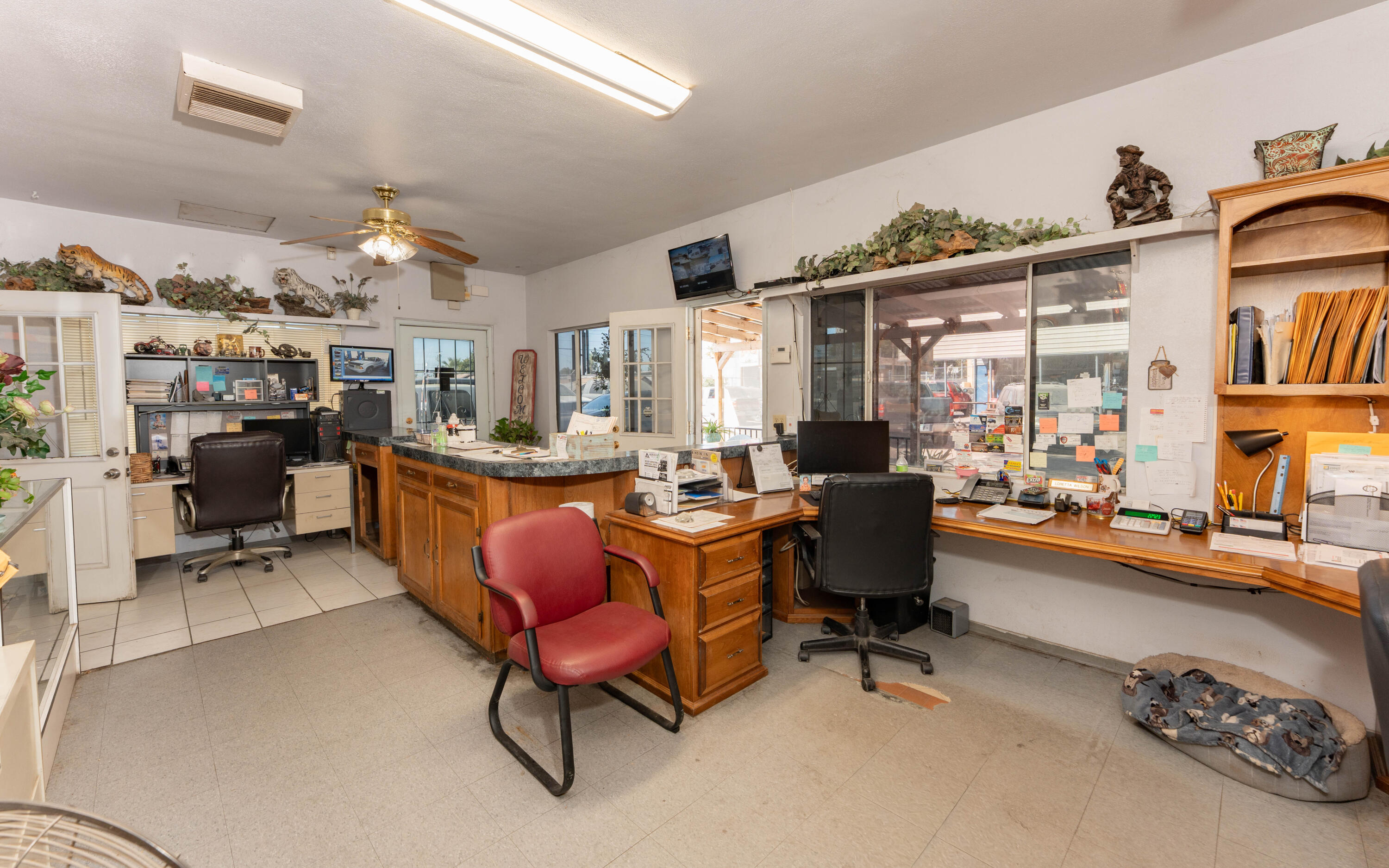 68 W Henderson Ave, Porterville, CA 93257