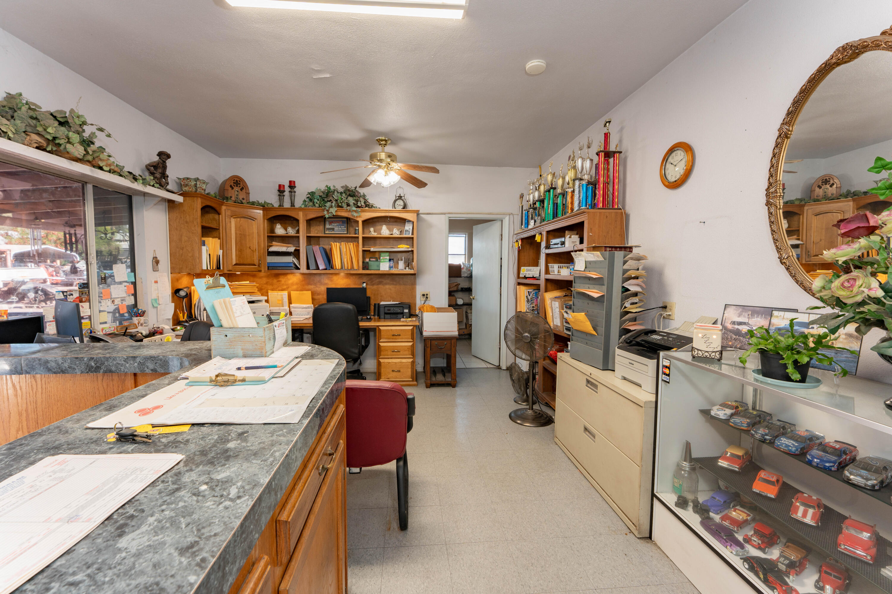68 W Henderson Ave, Porterville, CA 93257