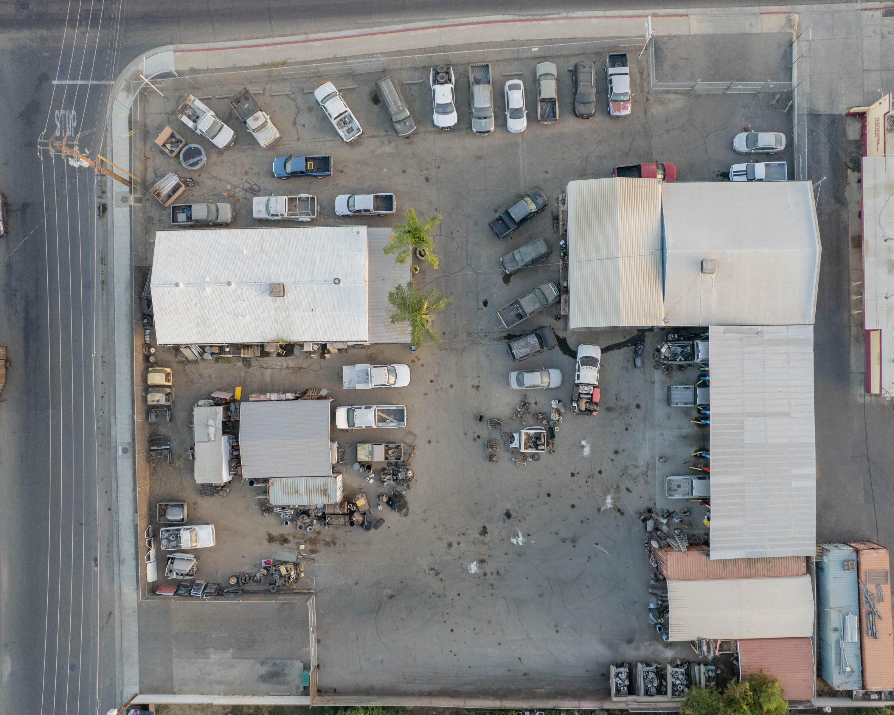 68 W Henderson Ave, Porterville, CA 93257