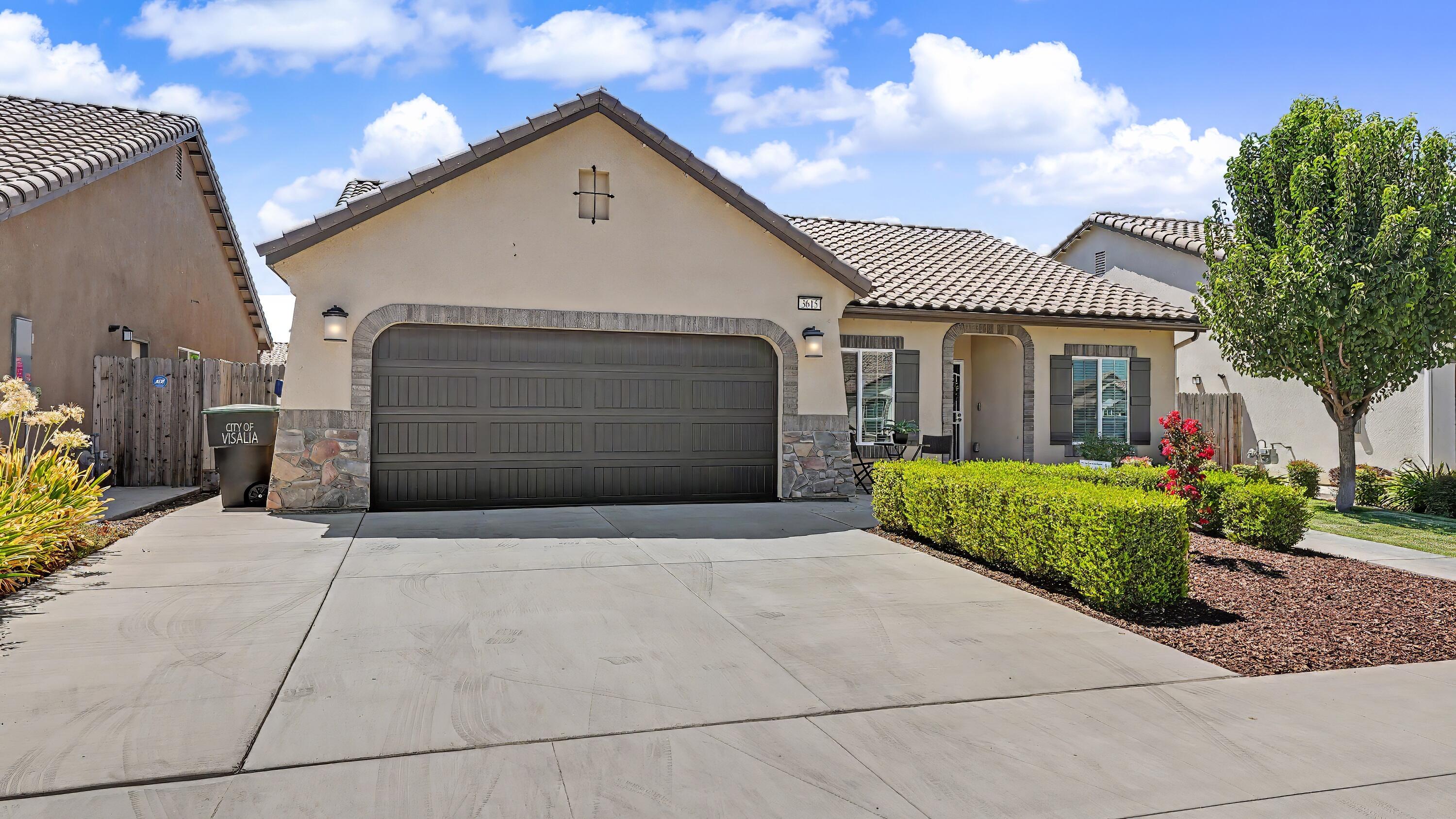 3615 E Westcott Ave, Visalia, CA 93292