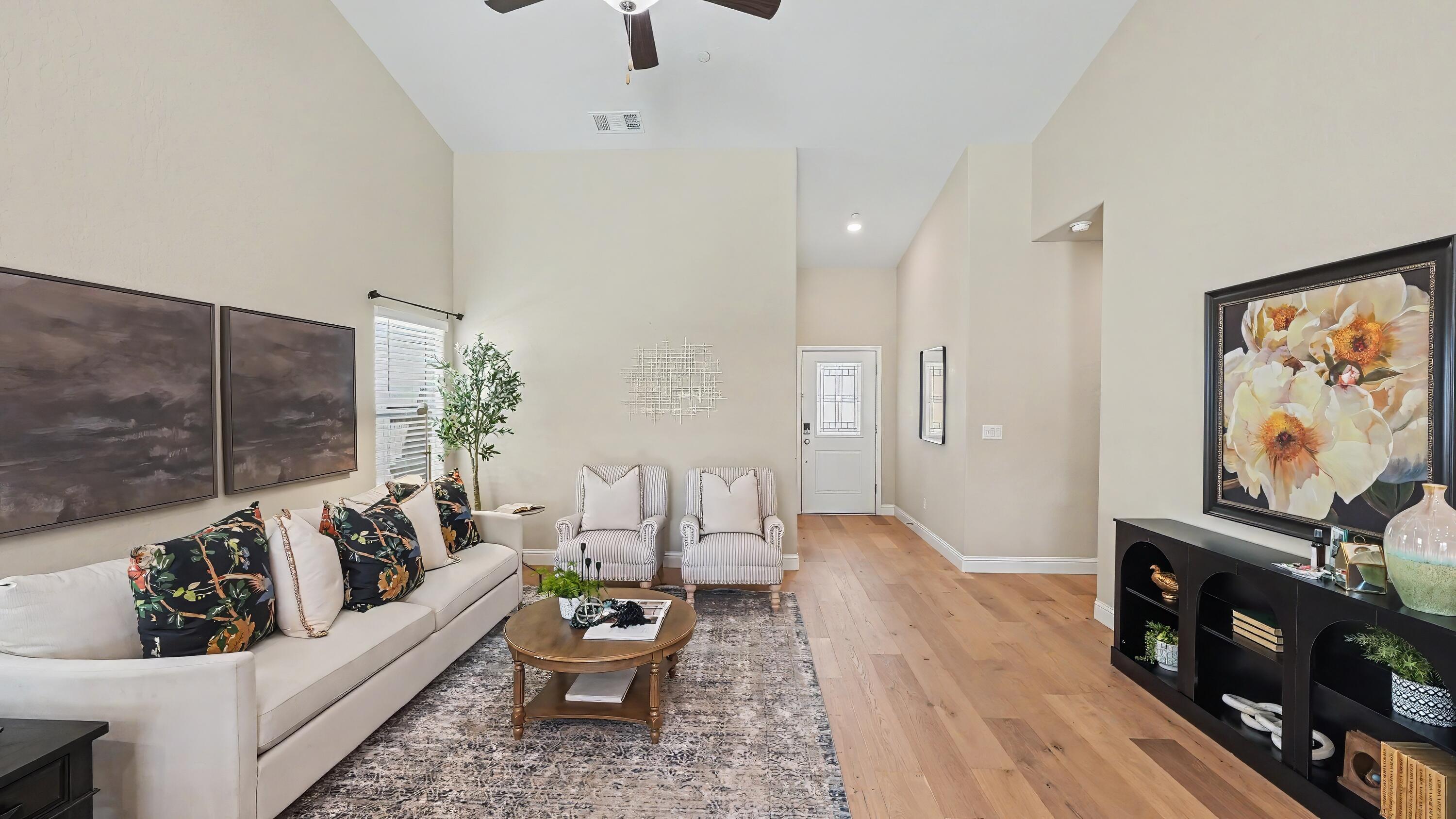 3615 E Westcott Ave, Visalia, CA 93292