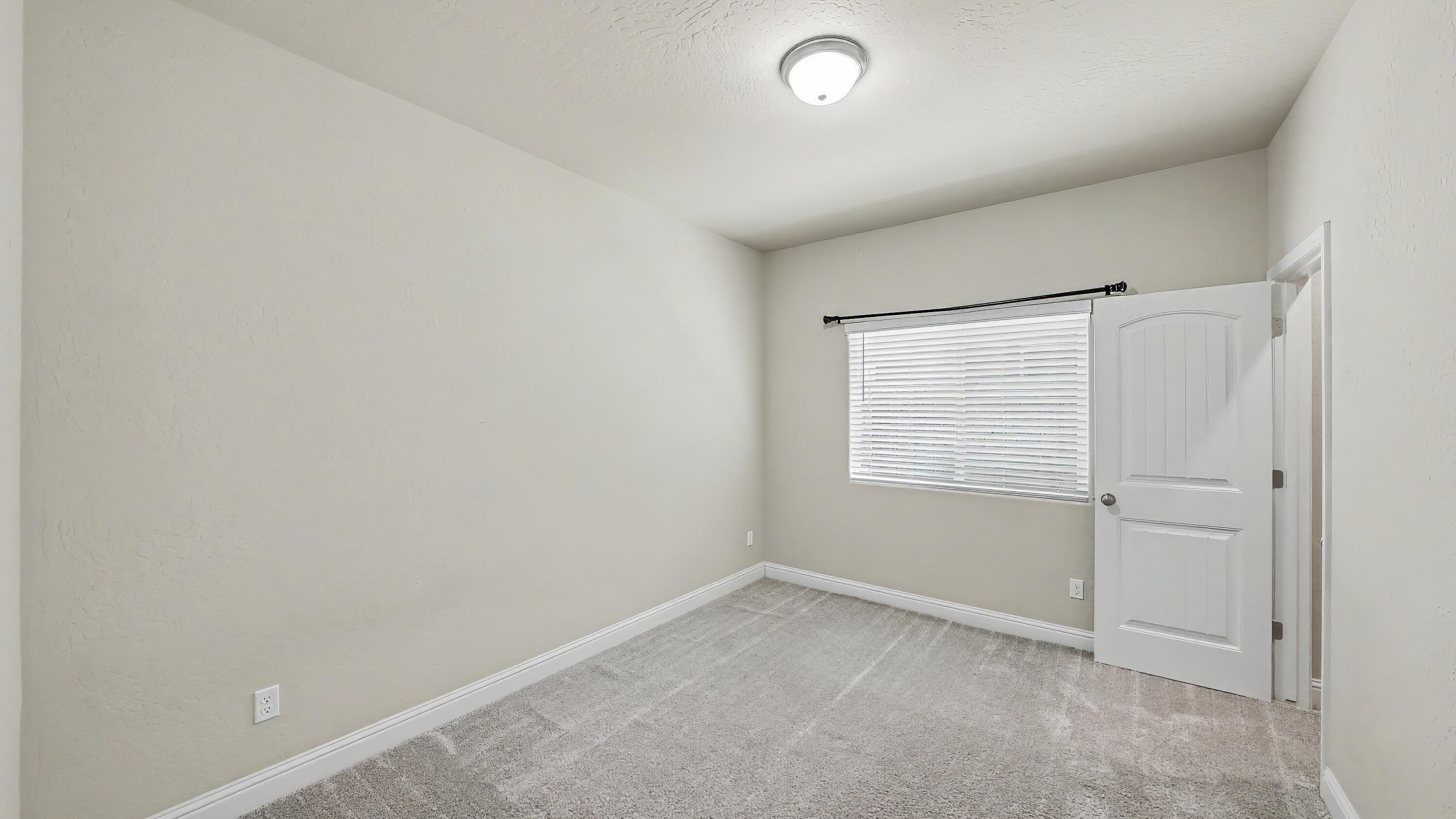 3615 E Westcott Ave, Visalia, CA 93292