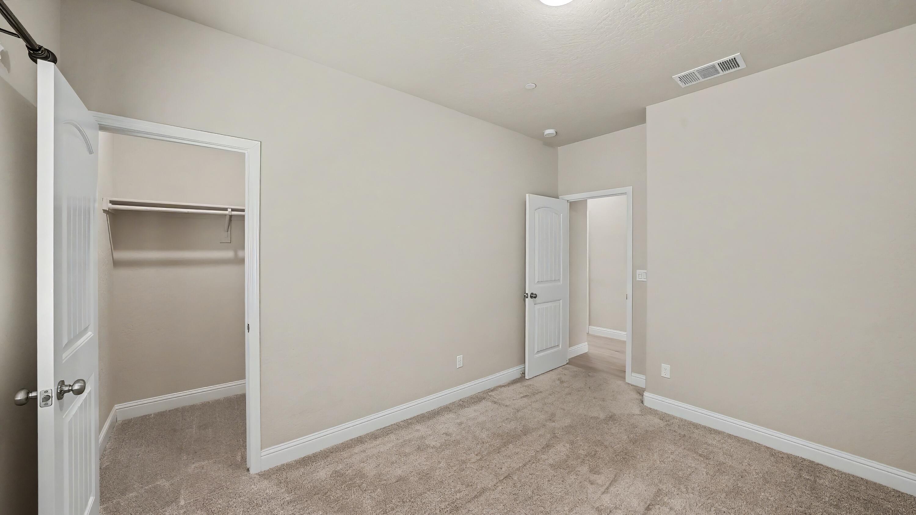 3615 E Westcott Ave, Visalia, CA 93292