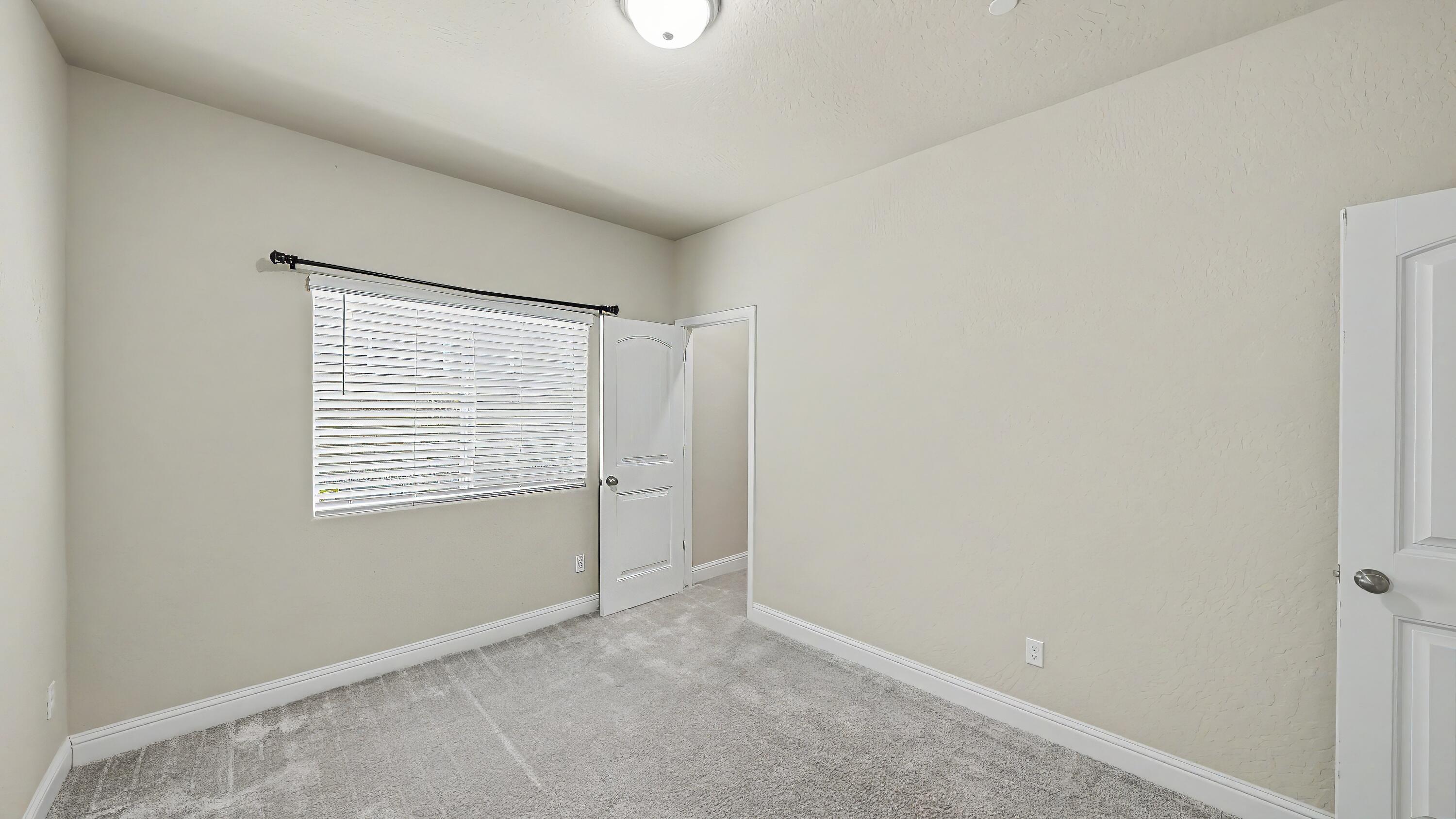 3615 E Westcott Ave, Visalia, CA 93292