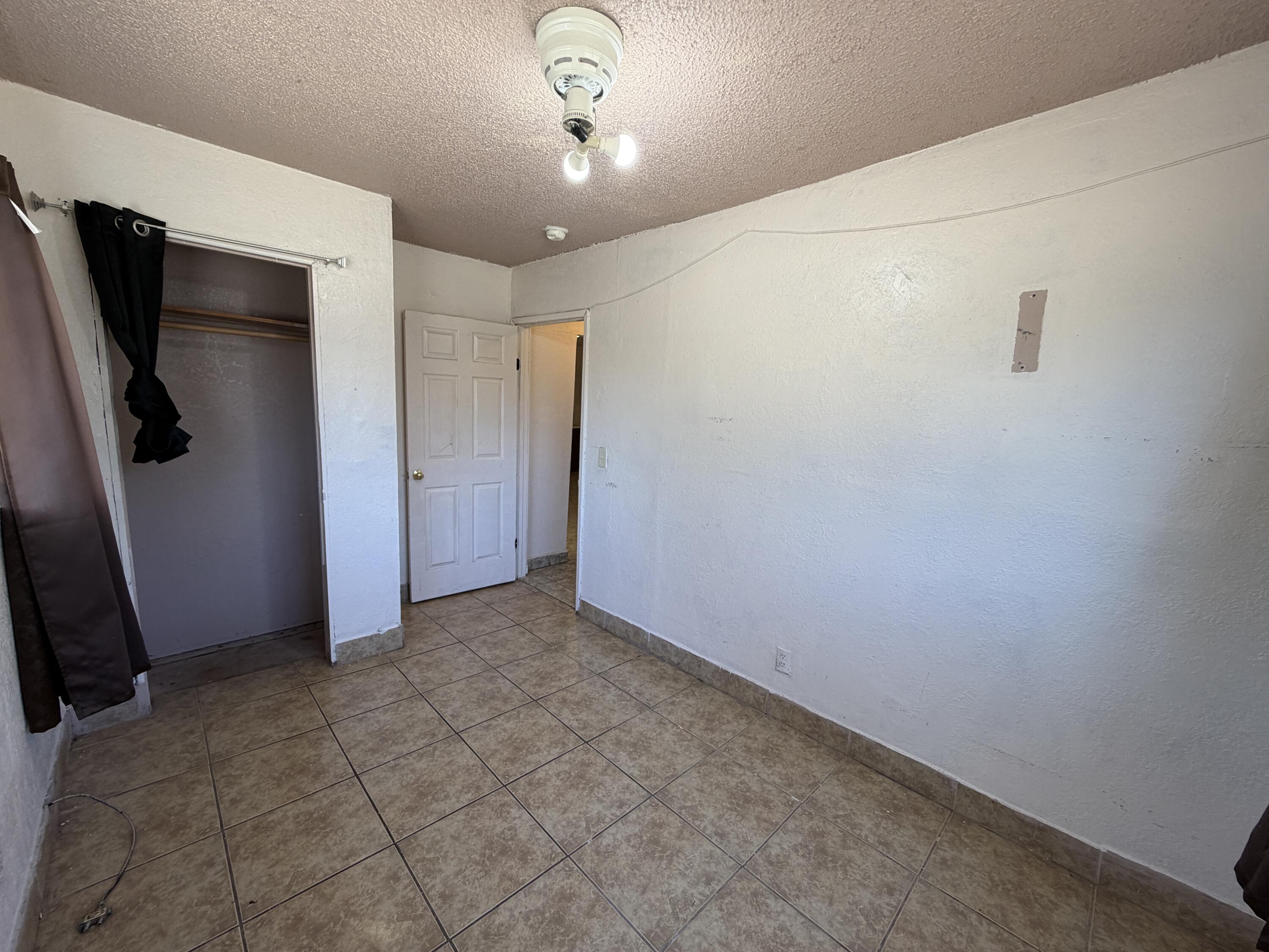 767 12th St, Orange Cove, CA 93646